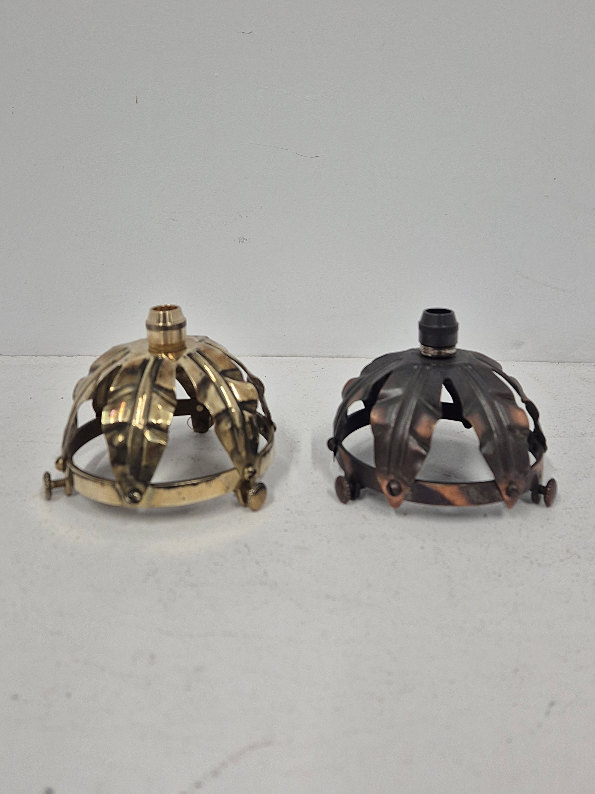 3.2/8th inch Art Nouveau Gallery with Cordgrip | Brass/Bronze