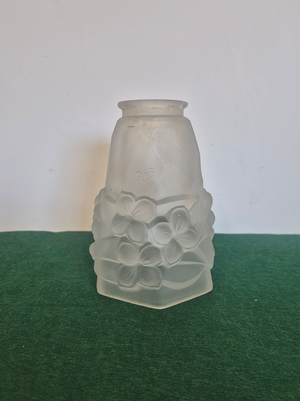 ROS (Degué) | 3 Art Deco Lampshades | Price for 1