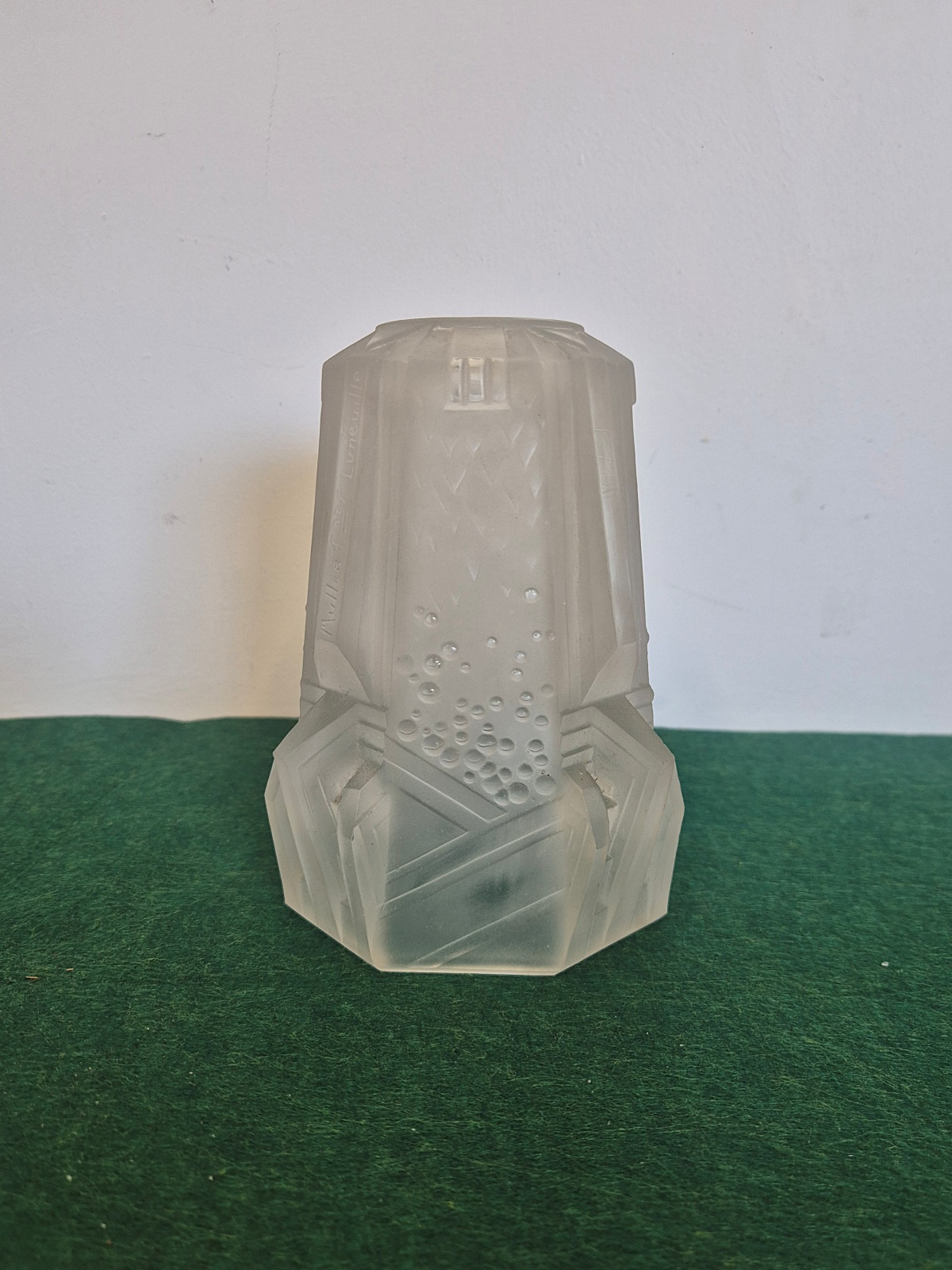 Muller Frères, Luneville | 2 Frosted Art Deco Lampshades | France c.1925