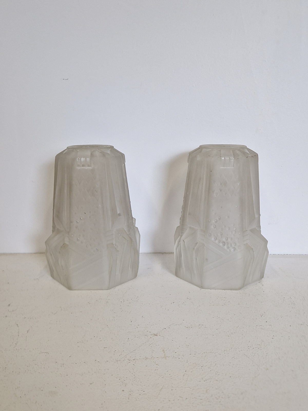 Muller Frères, Luneville | 2 Frosted Art Deco Lampshades | France c.1925