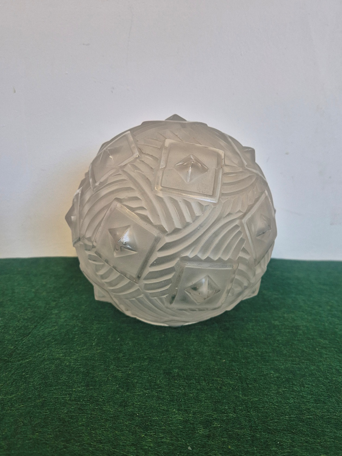 Unsigned | Art Deco "Lady Lamp" Shade | France c.1920