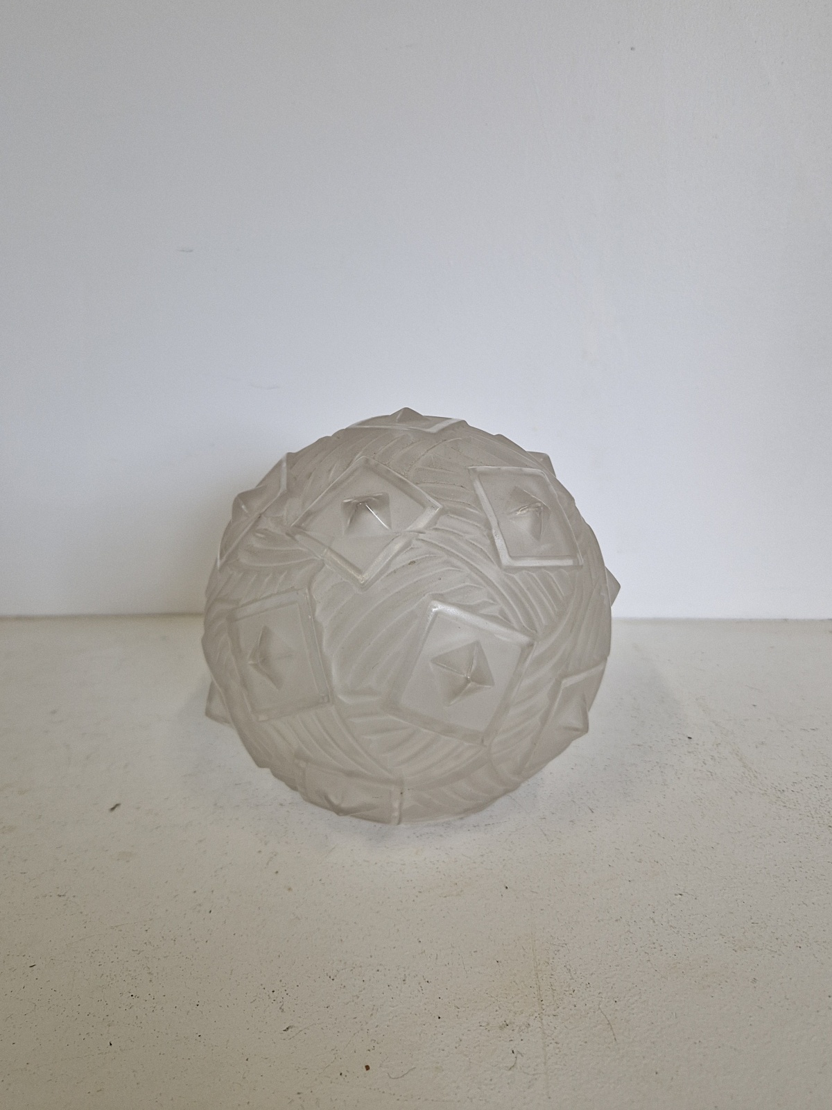 Unsigned | Art Deco "Lady Lamp" Shade | France c.1920