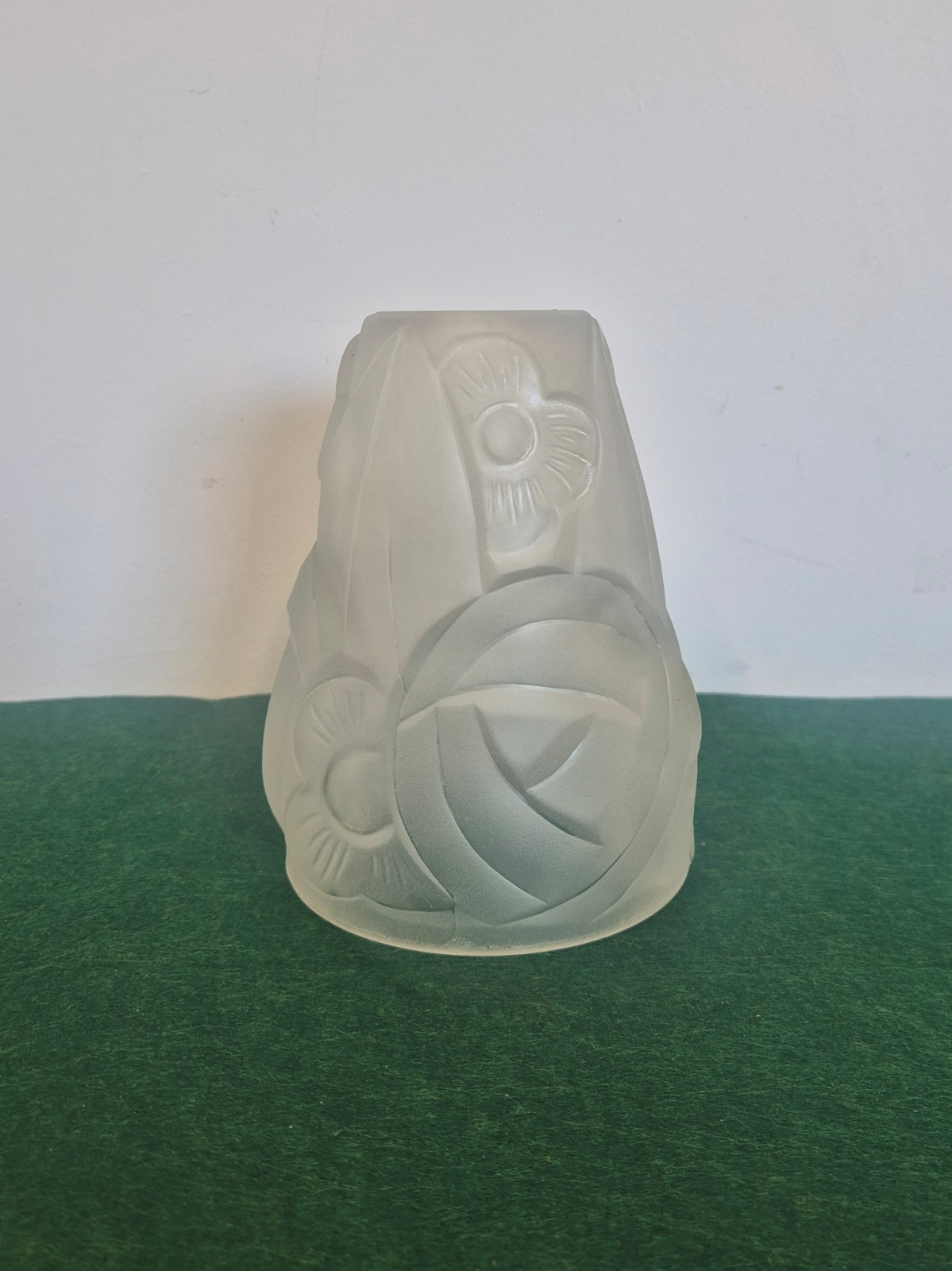 Verrerie D’art Degué | 2 Similar Art Deco Lampshades | Price for 1