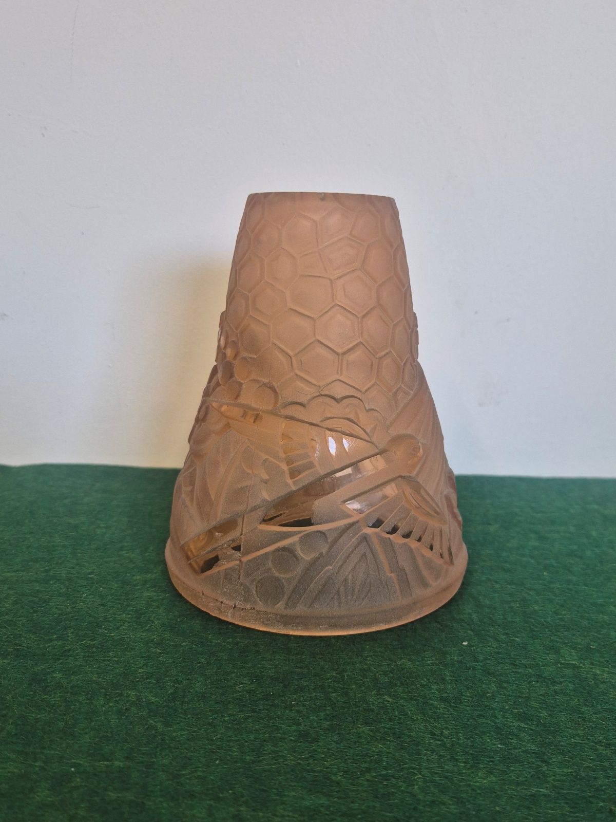 Muller Frères, Luneville | Amber Art Deco Lampshade | France c.1915