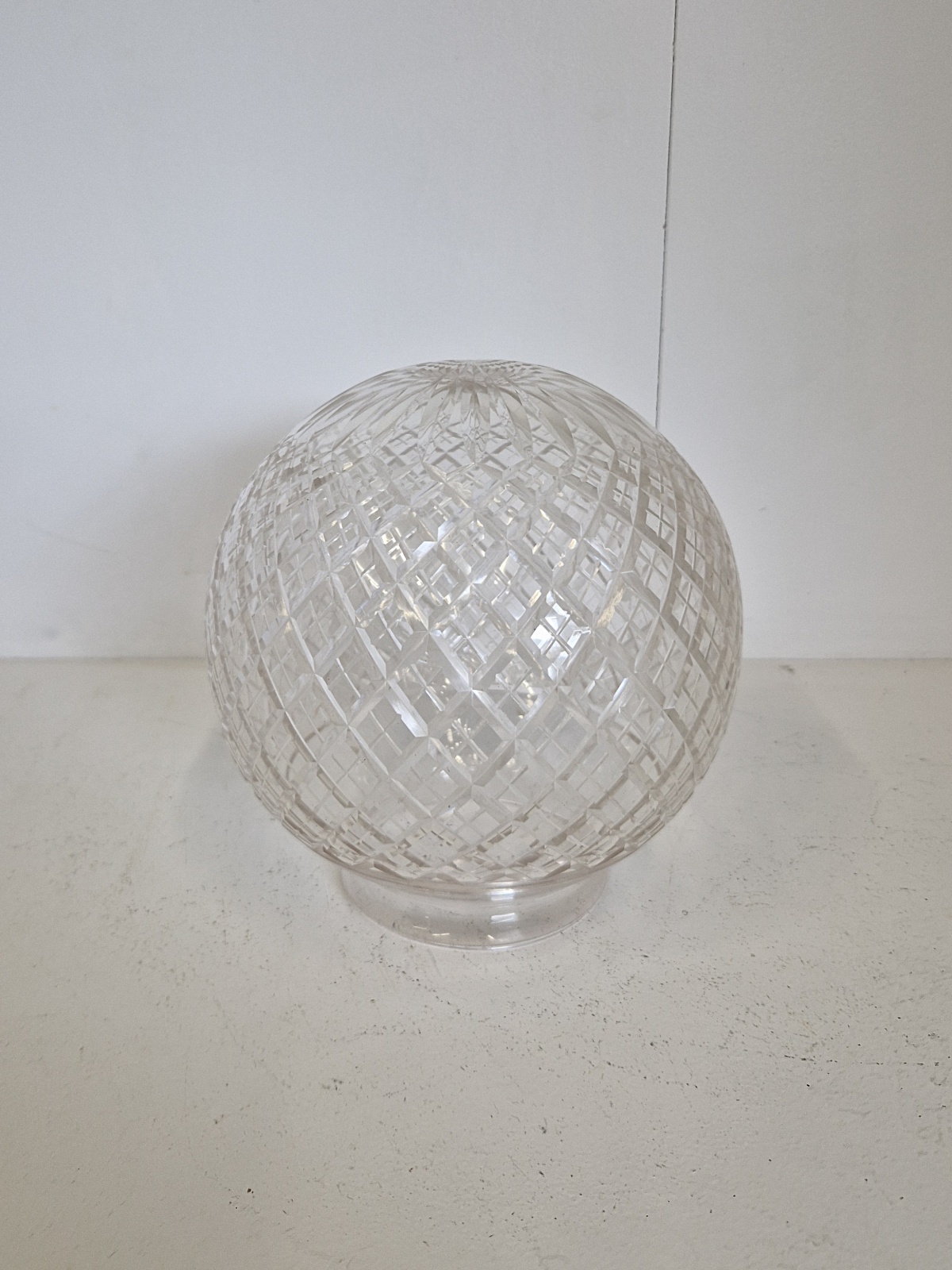 Cut-glass Globe Lampshade