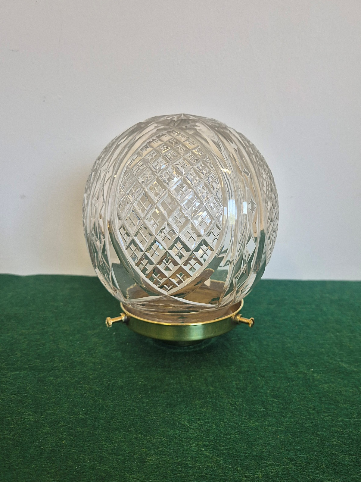 Good Cut-glass Globe Lampshade | England c.1910