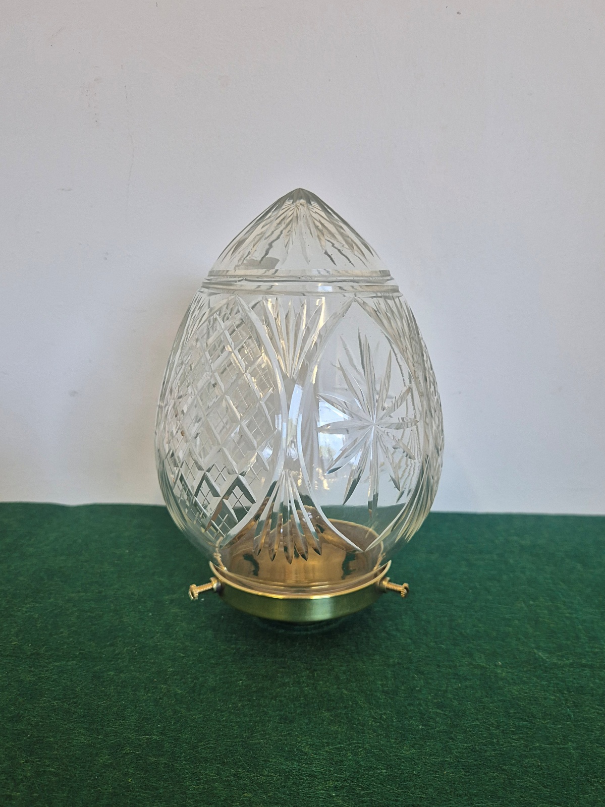 Large Cut-glass 'Pineapple' Lampshade | England c.1910