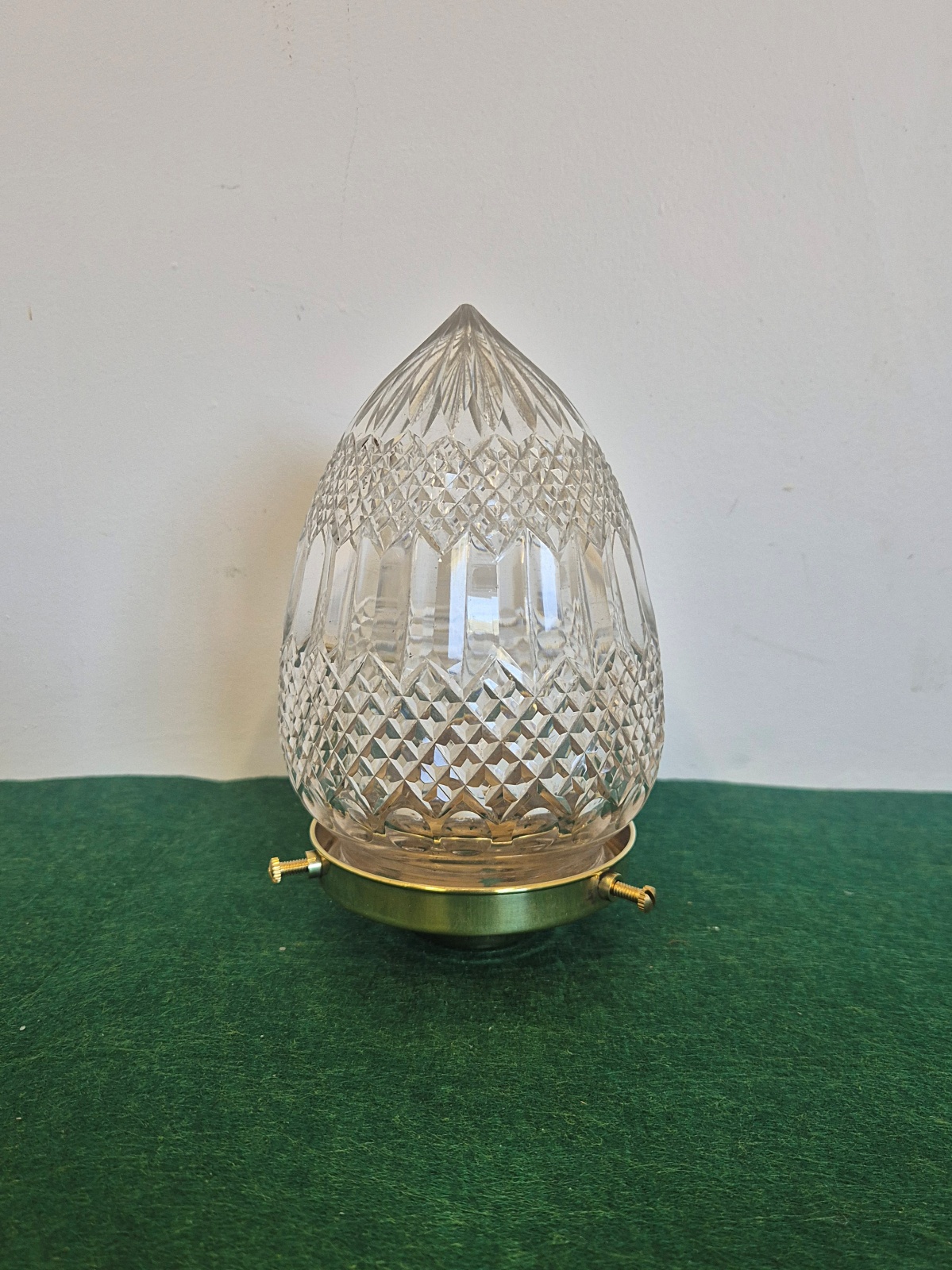 Cut-glass 'Pineapple' Lampshade | England c.1910