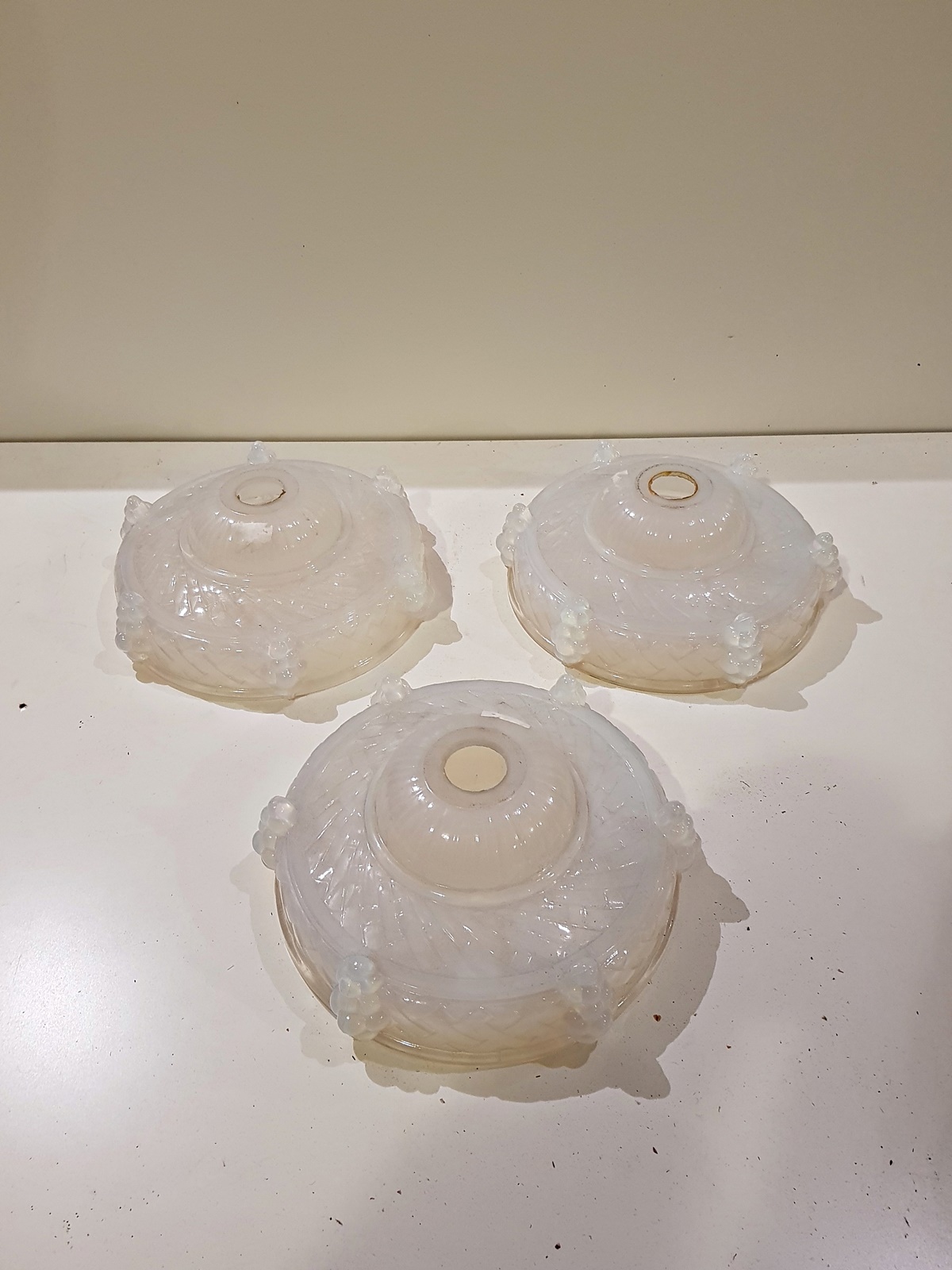 Ezan | 3 Opalescent Lampshades