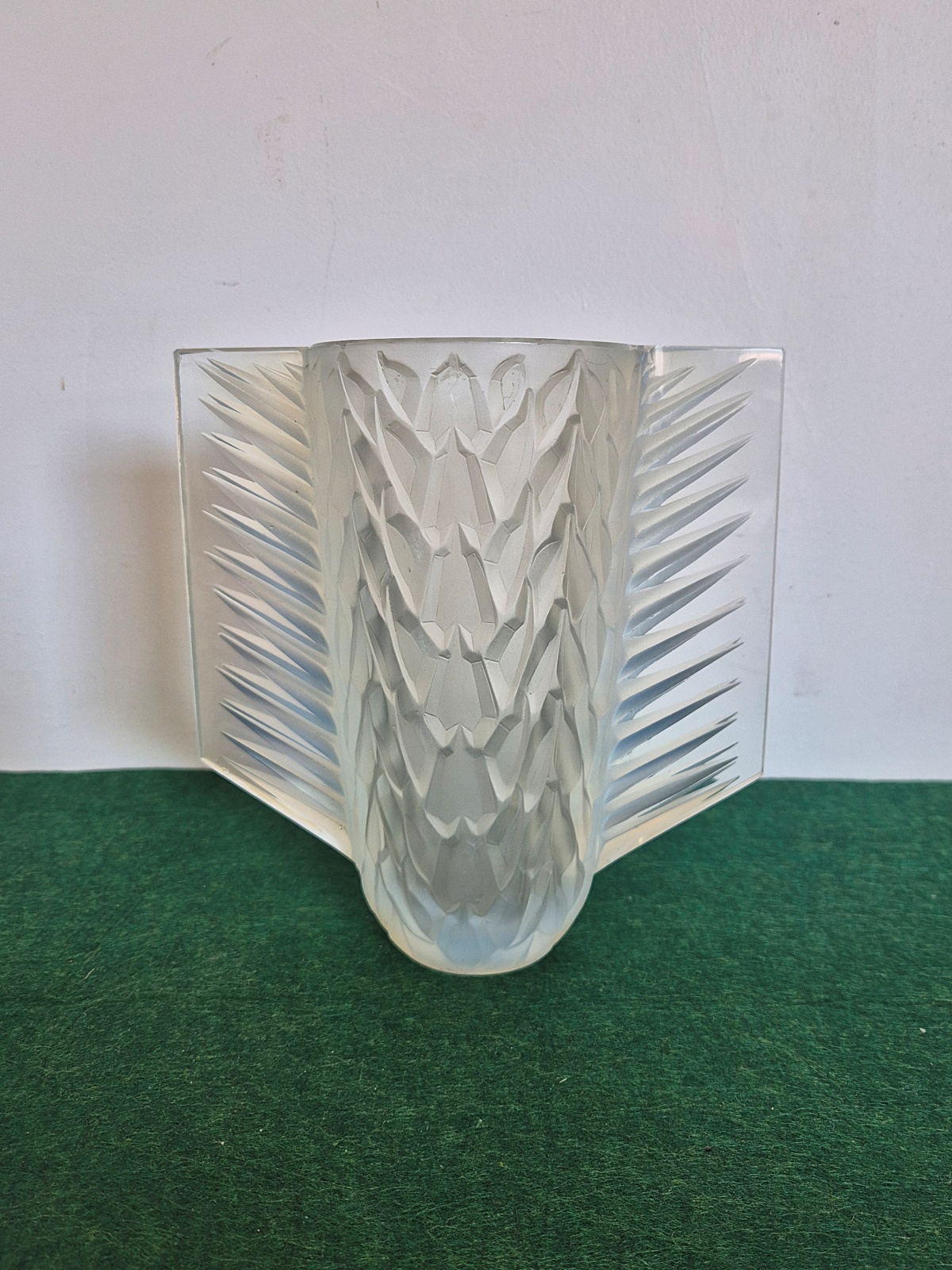 Unsigned | Large Opalescent-glass Lampshade | France c.1935