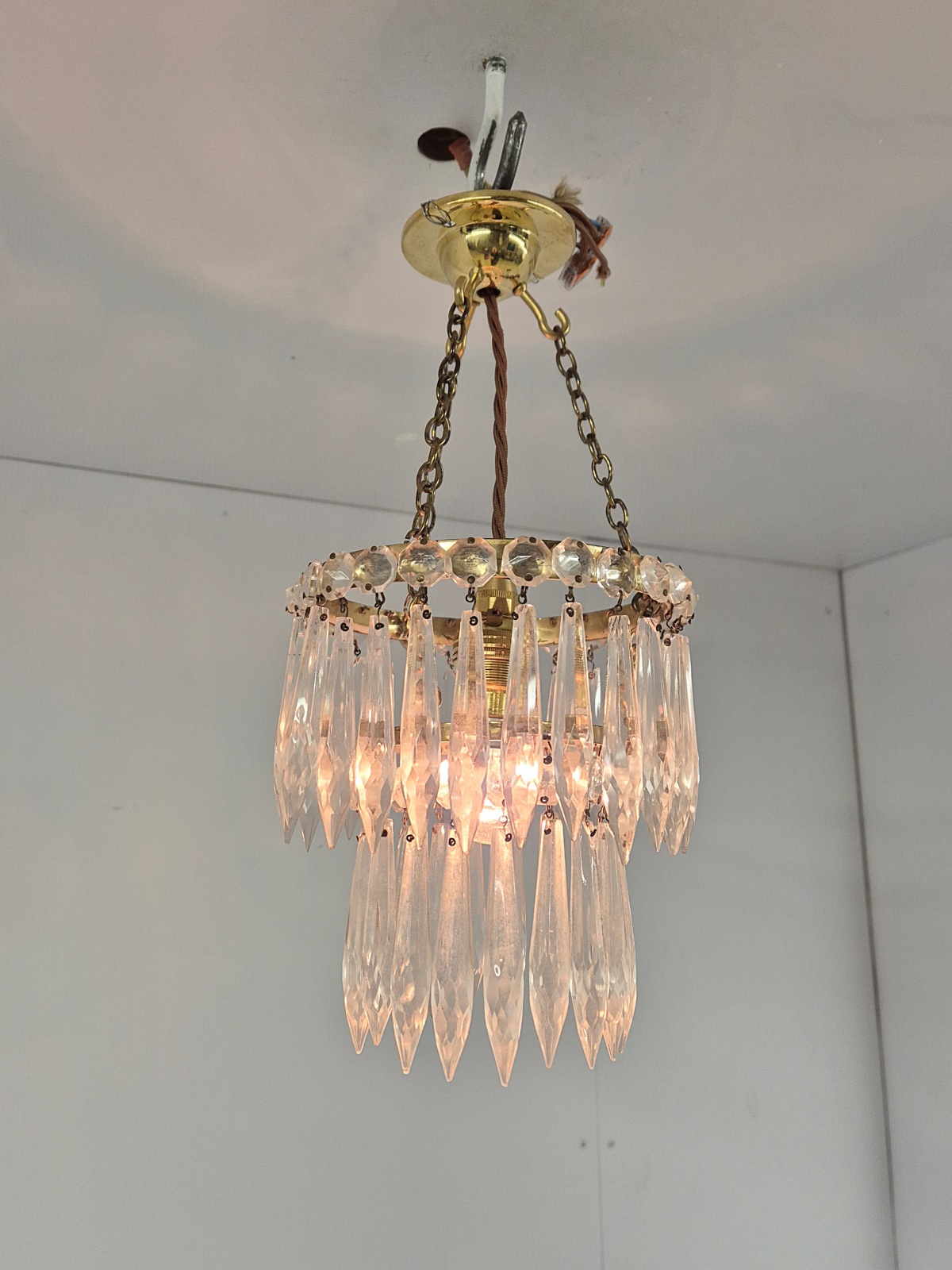 Unsigned | Collection of 3 Small "Waterfall" Lustres | Available To Buy Seperately - Image 5