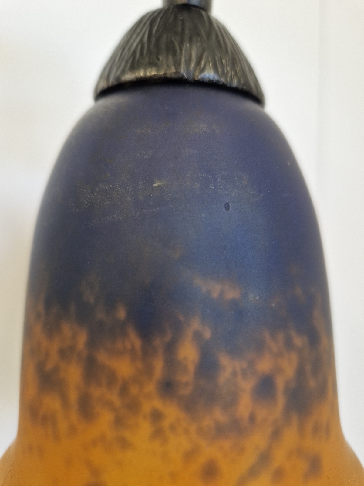 Verreries Charles Schneider | Wrought-Iron Twin-Arm Desk Lamp | France c.1920 - Image 8