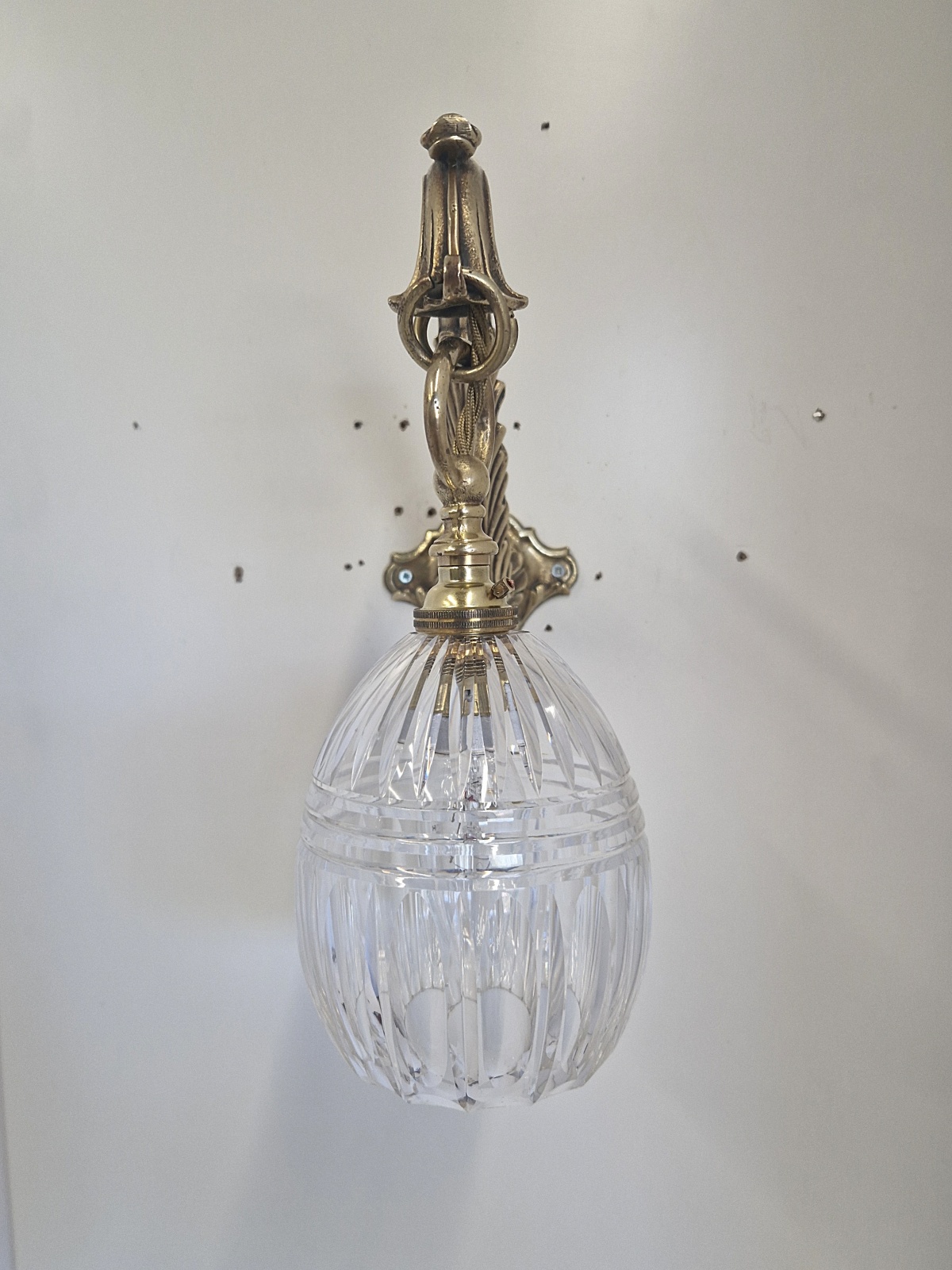 Unsigned | 2 Neoclassical Bronze Wall Lights | England c.1915 | SOLD - Image 9