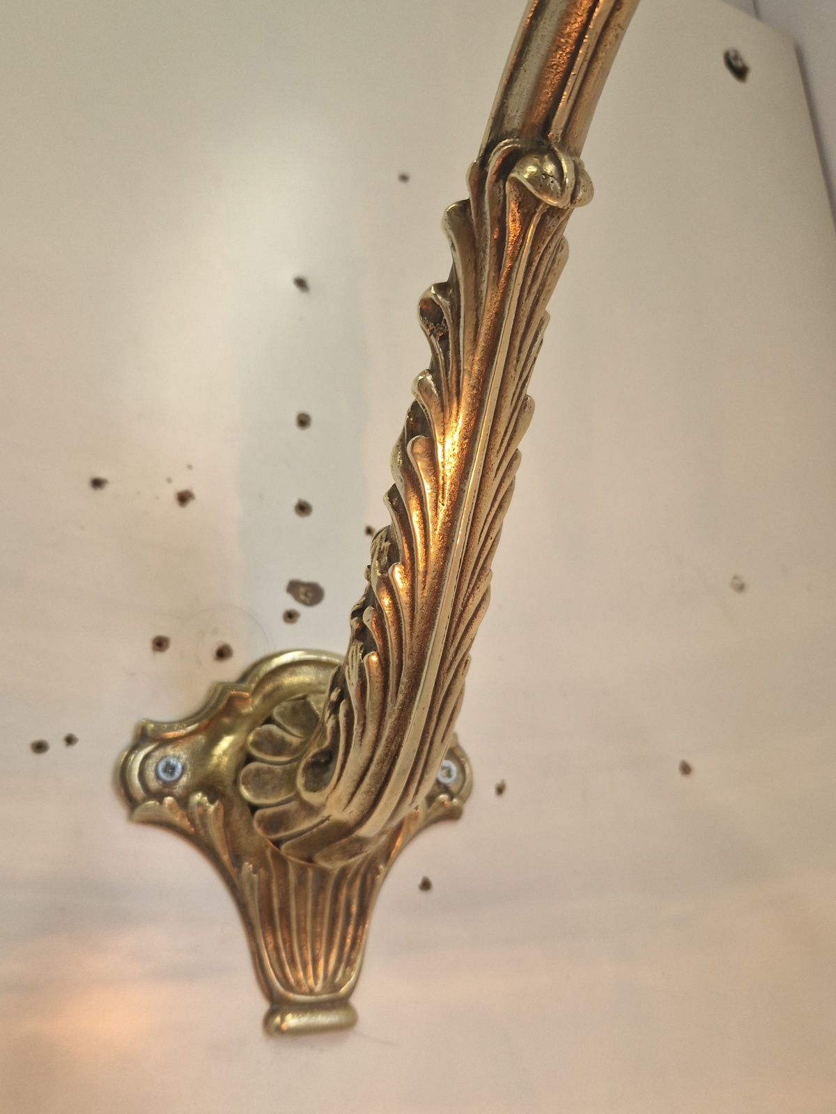 Unsigned | 2 Neoclassical Bronze Wall Lights | England c.1915 | SOLD - Image 10