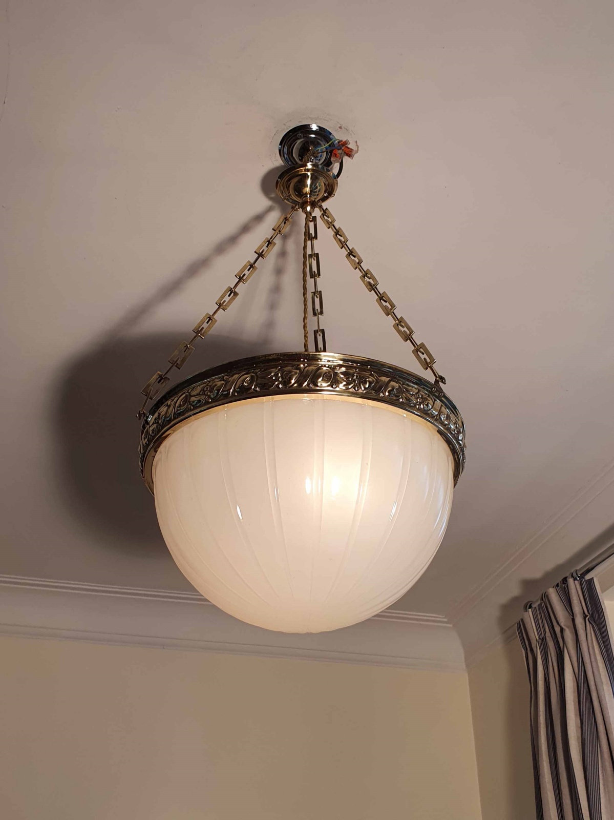 Jefferson & Co. for G.E.C | Moonstone Plafonnier | England c.1925 | SOLD - Image 4