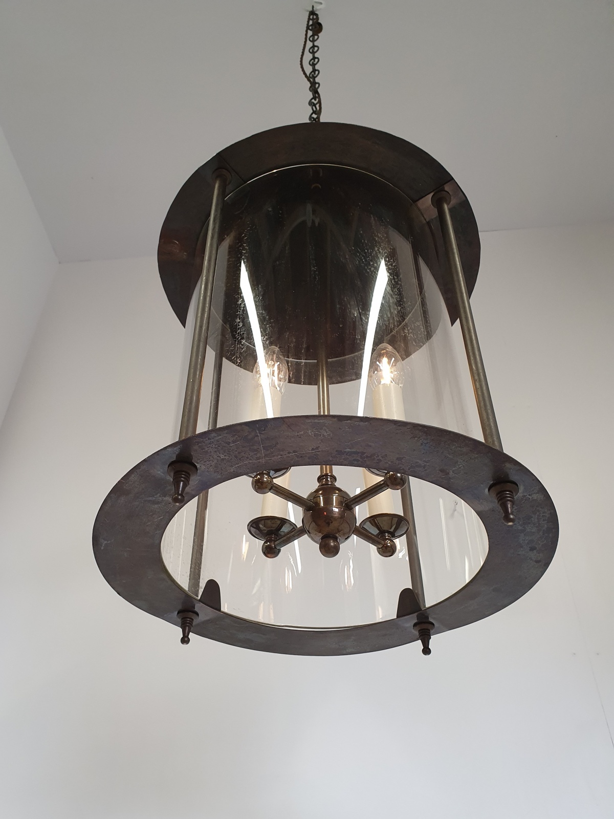 F.Samiei of reTouch Lighting | 2 Similar Monumental Arts & Crafts Lanterns | Available to Buy Seperately - Image 15