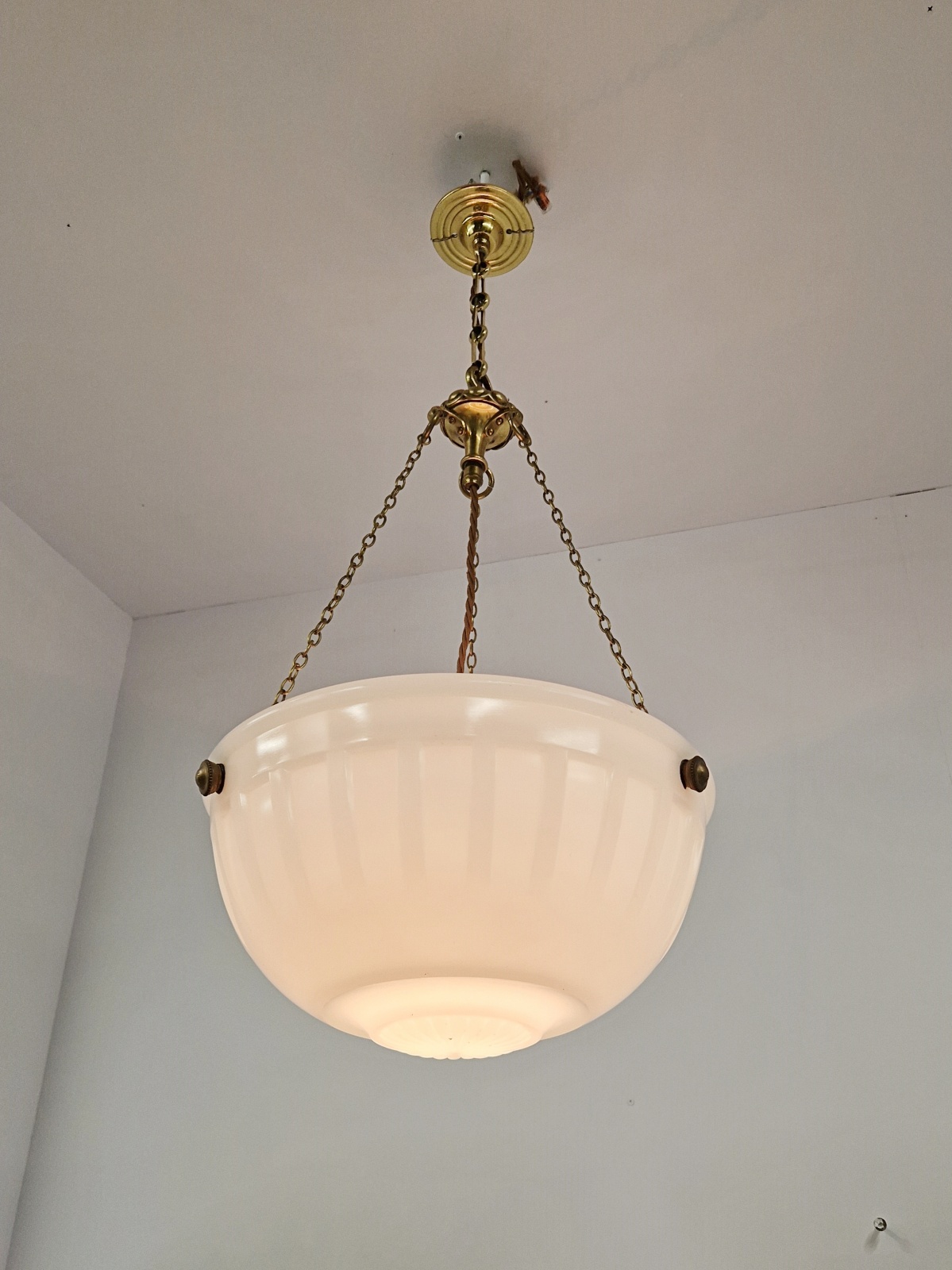 Jefferson & Co. for G.E.C | Moonstone Plafonnier | England c.1925 | SOLD - Image 3