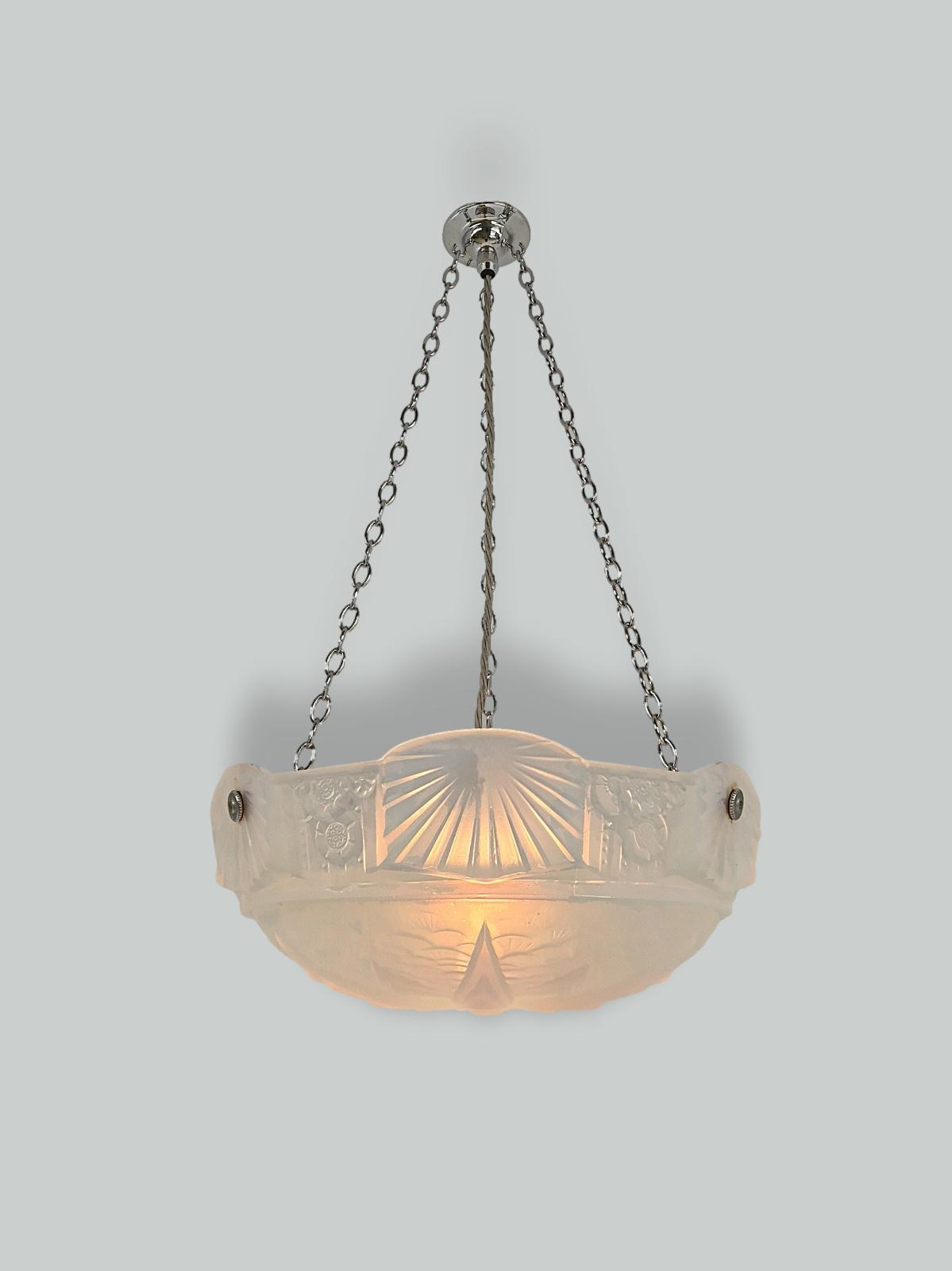 Muller Frères, Luneville | Opalescent Art Deco Plafonnier | France c.1925 | SOLD