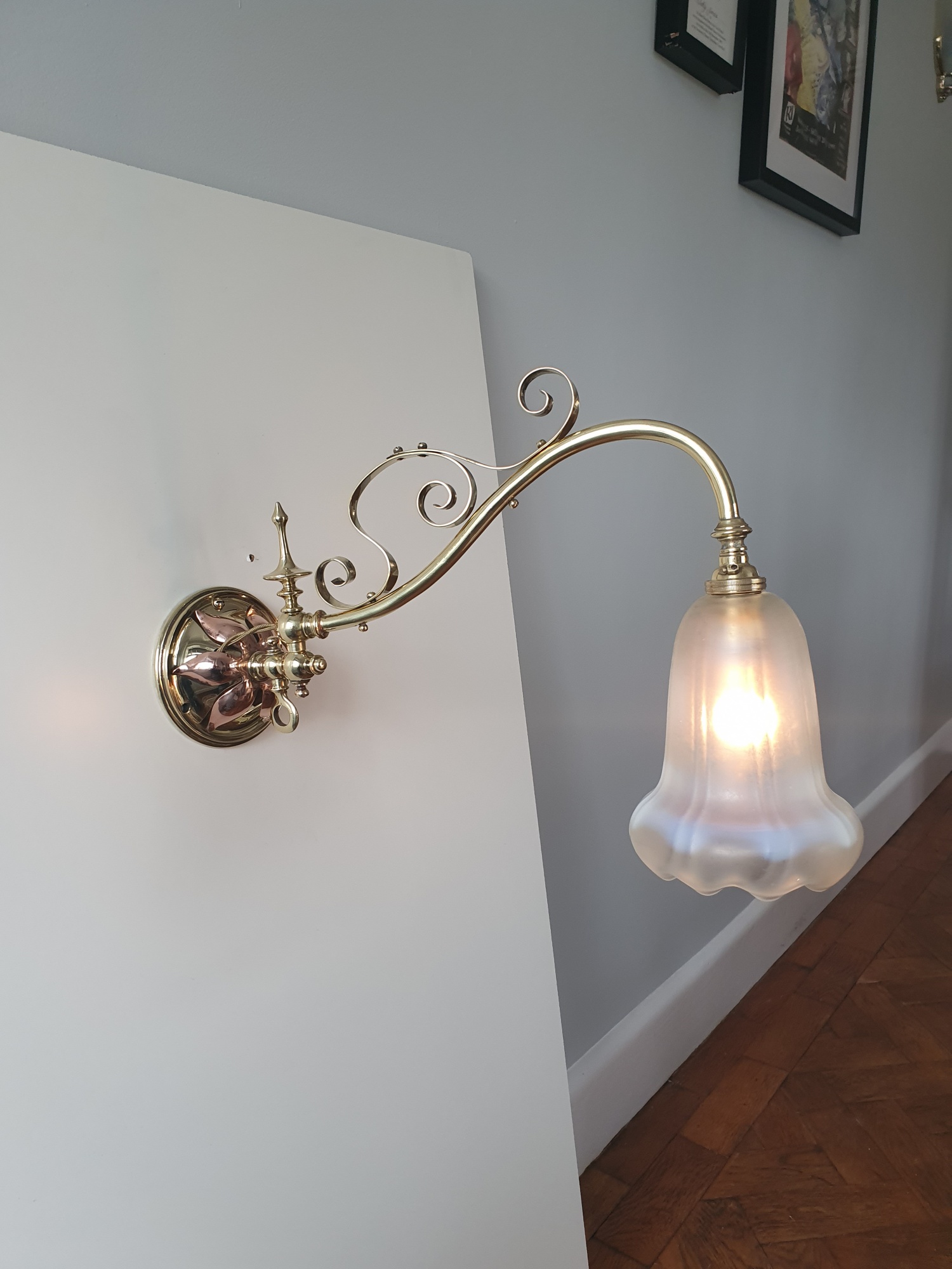 Attributed Best & Lloyd Birmingham | 2 Art Nouveau Brass Wall Lights | England c.1890 | SOLD - Image 2