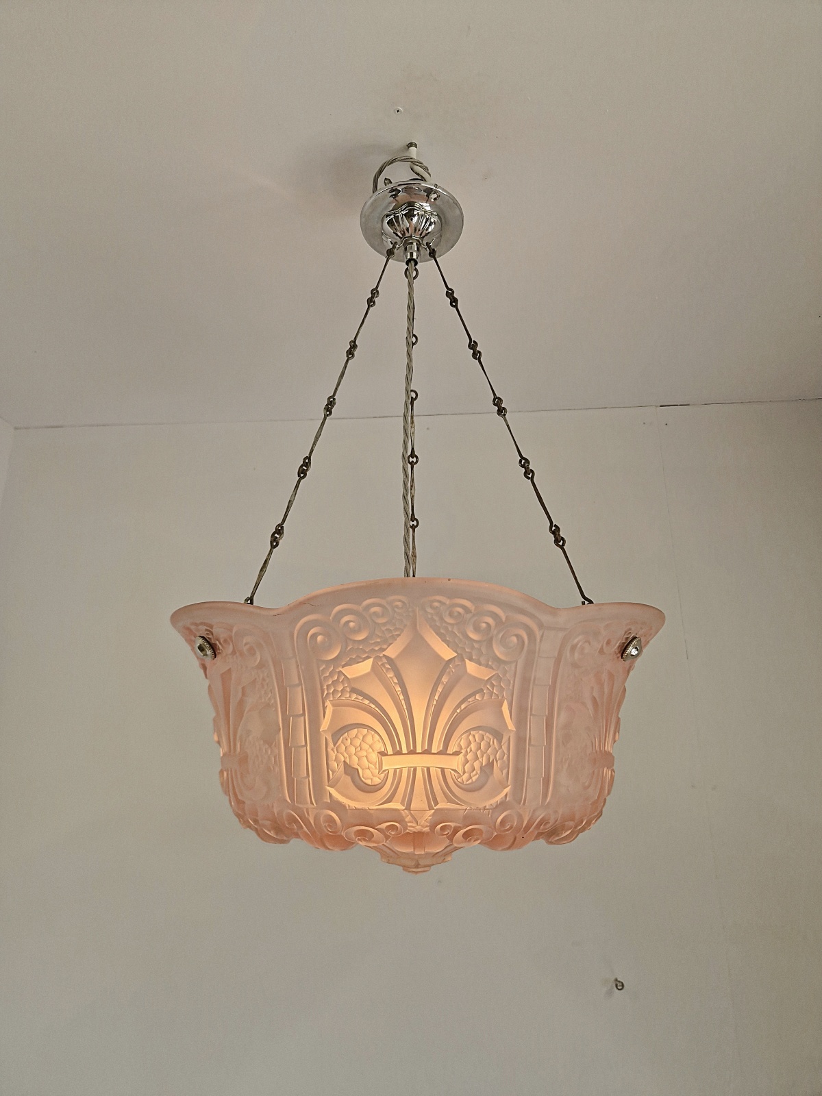Unsigned | Pink Neo-Classical Plafonnier | France c.1925 | SOLD - Image 2