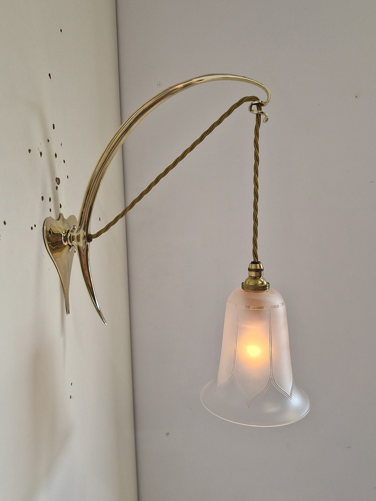 The General Electric Company (G.E.C) | 3 Art Nouveau Wall Lights | England c.1905 - Image 3