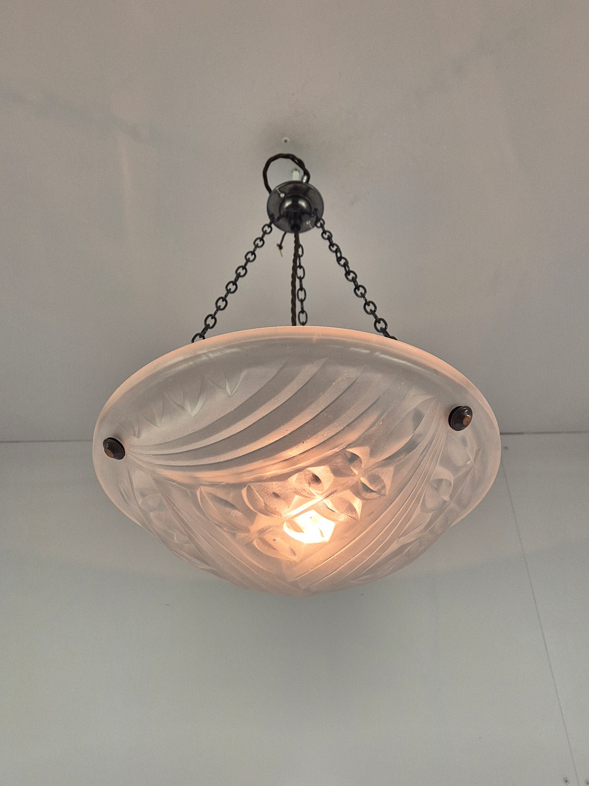 Verrerie D'art Degué | Frosted Art Deco Plafonnier | France c.1930 - Image 4