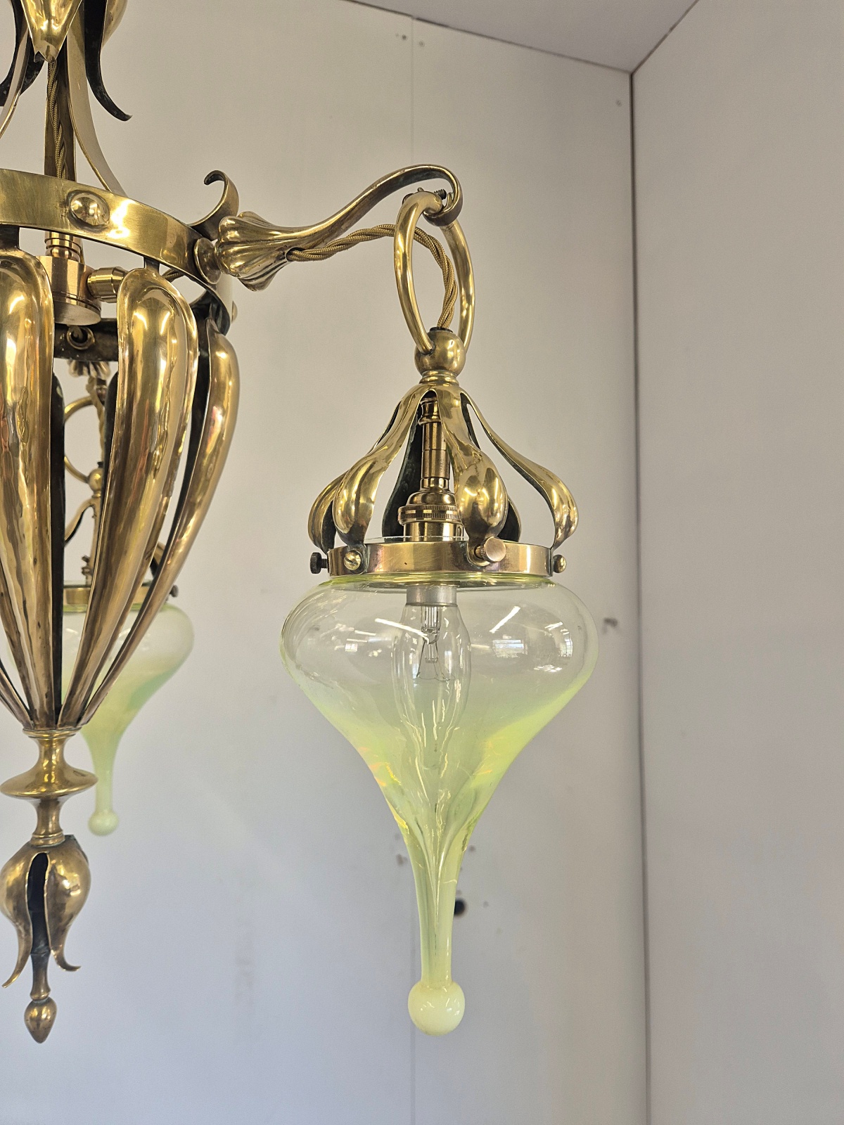 Best & Lloyd, Birmingham | Rare Art Nouveau Chandelier | England c.1900 - Image 9