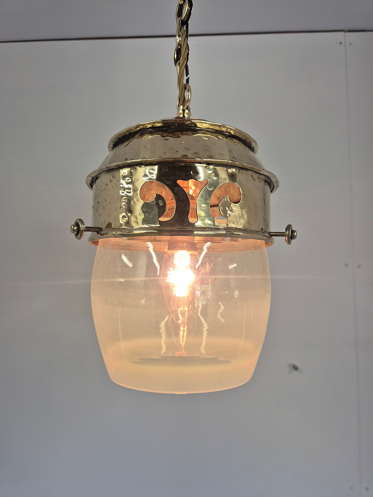 Unsigned | Small Bulbous Vaseline-glass Lantern | England c.1900 - Image 6