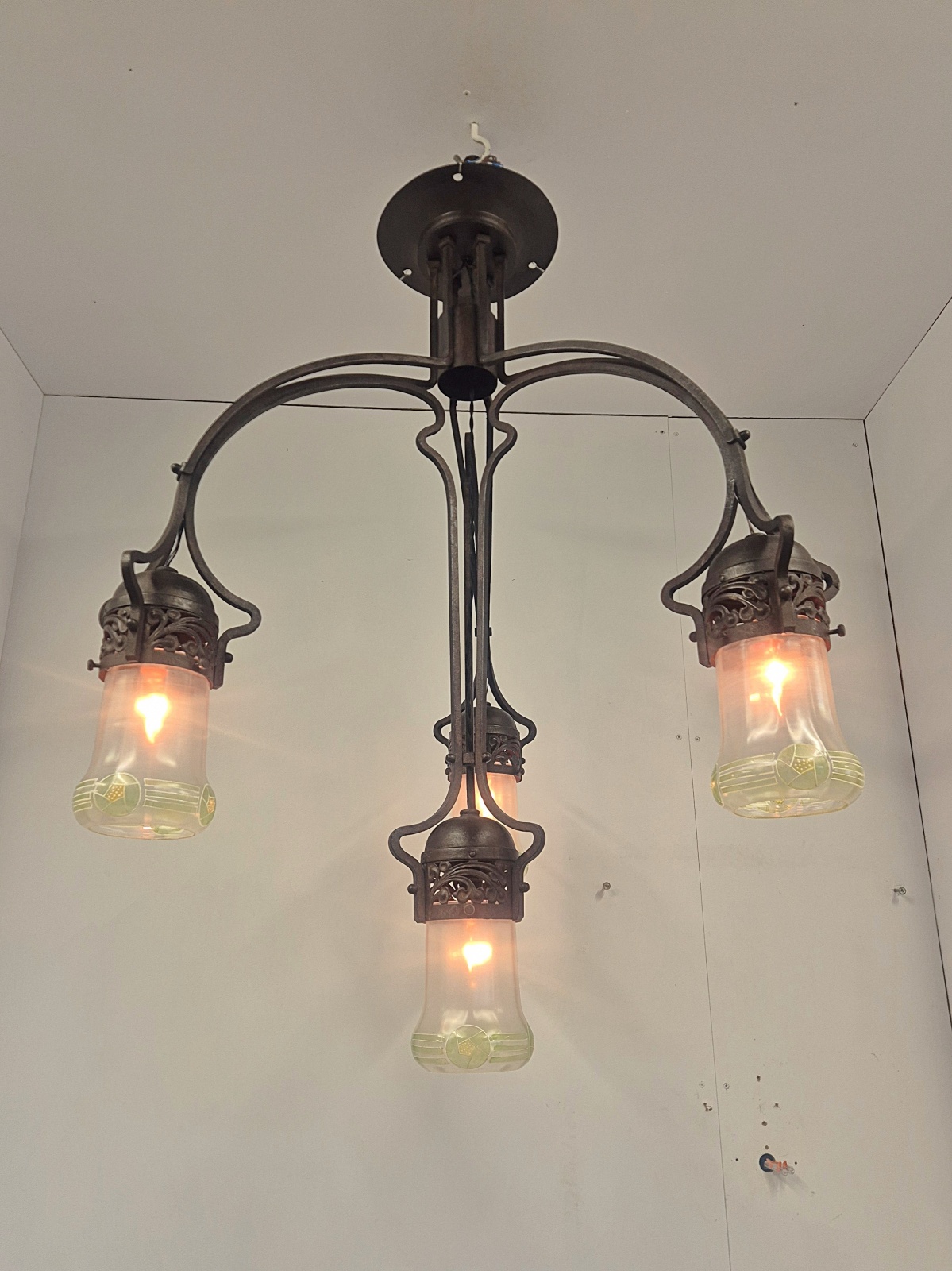 Style of Gustave Serrurier-Bovy | Monumental Wrought-iron Art Nouveau Chandelier | Belgium c.1900-05 - Image 4