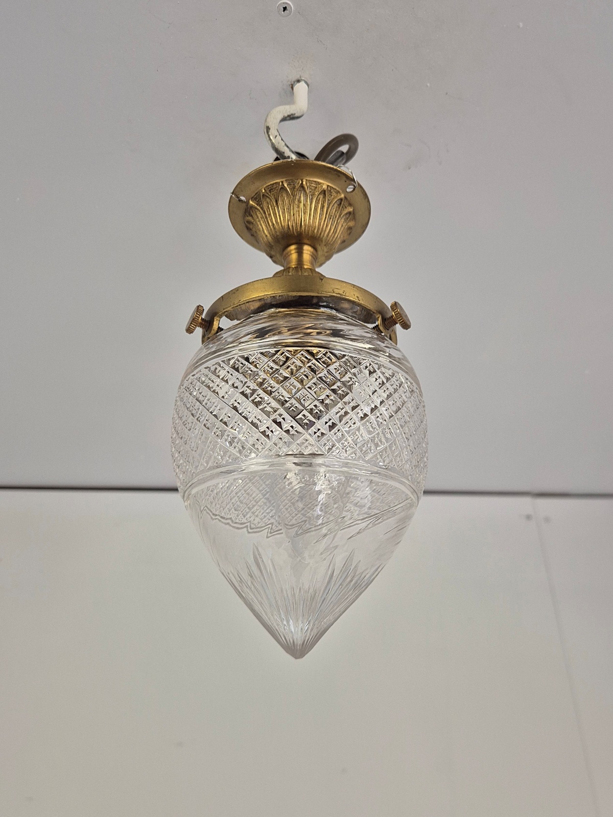 Unsigned | Cut-glass 'Pineapple' Flush Mount | England c.1905-15 - Image 5