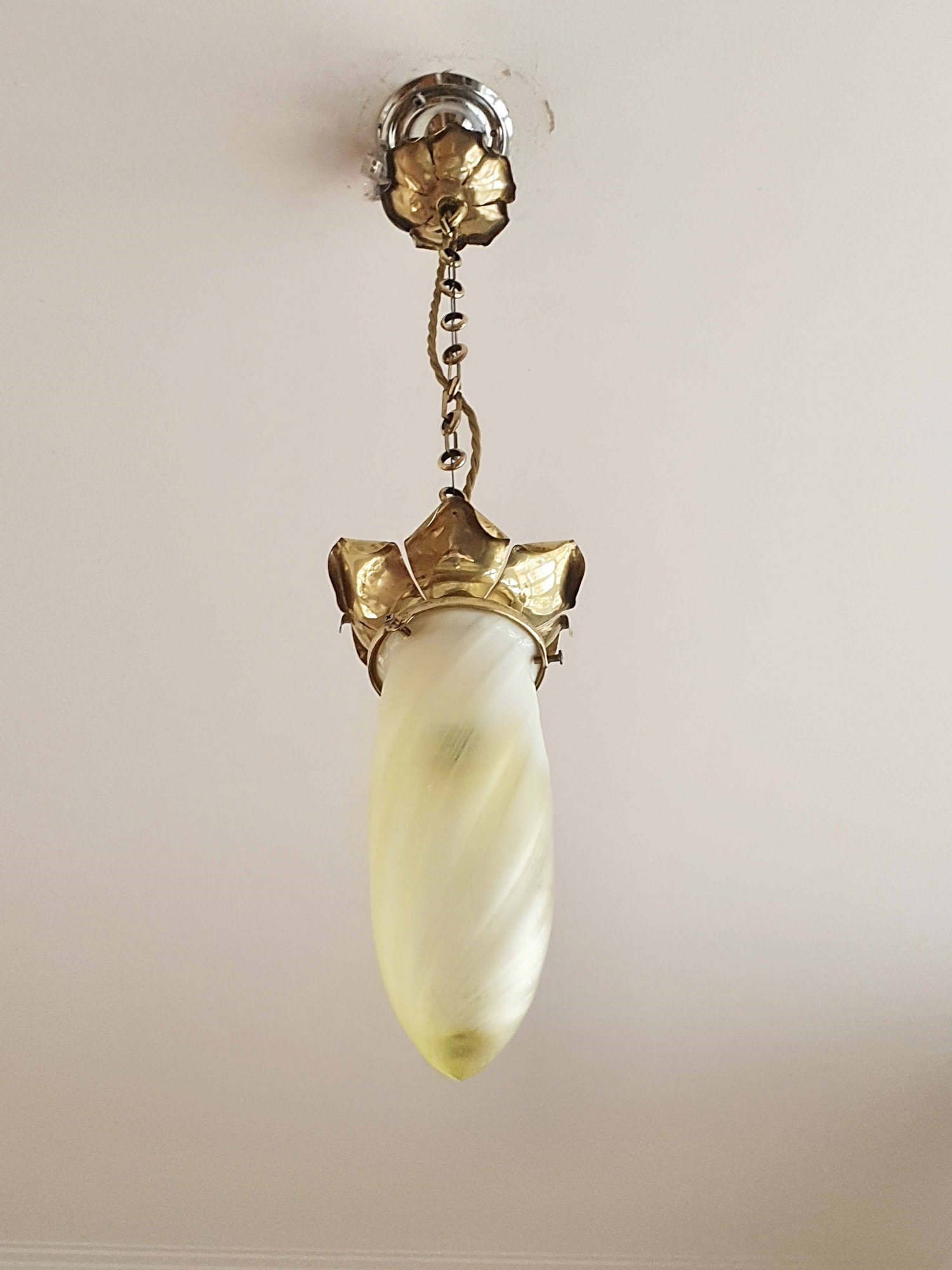Stourbridge, Birmingham | 2 Similar Arts & Crafts Vaseline-glass Pendants | England c.1905 - Image 4