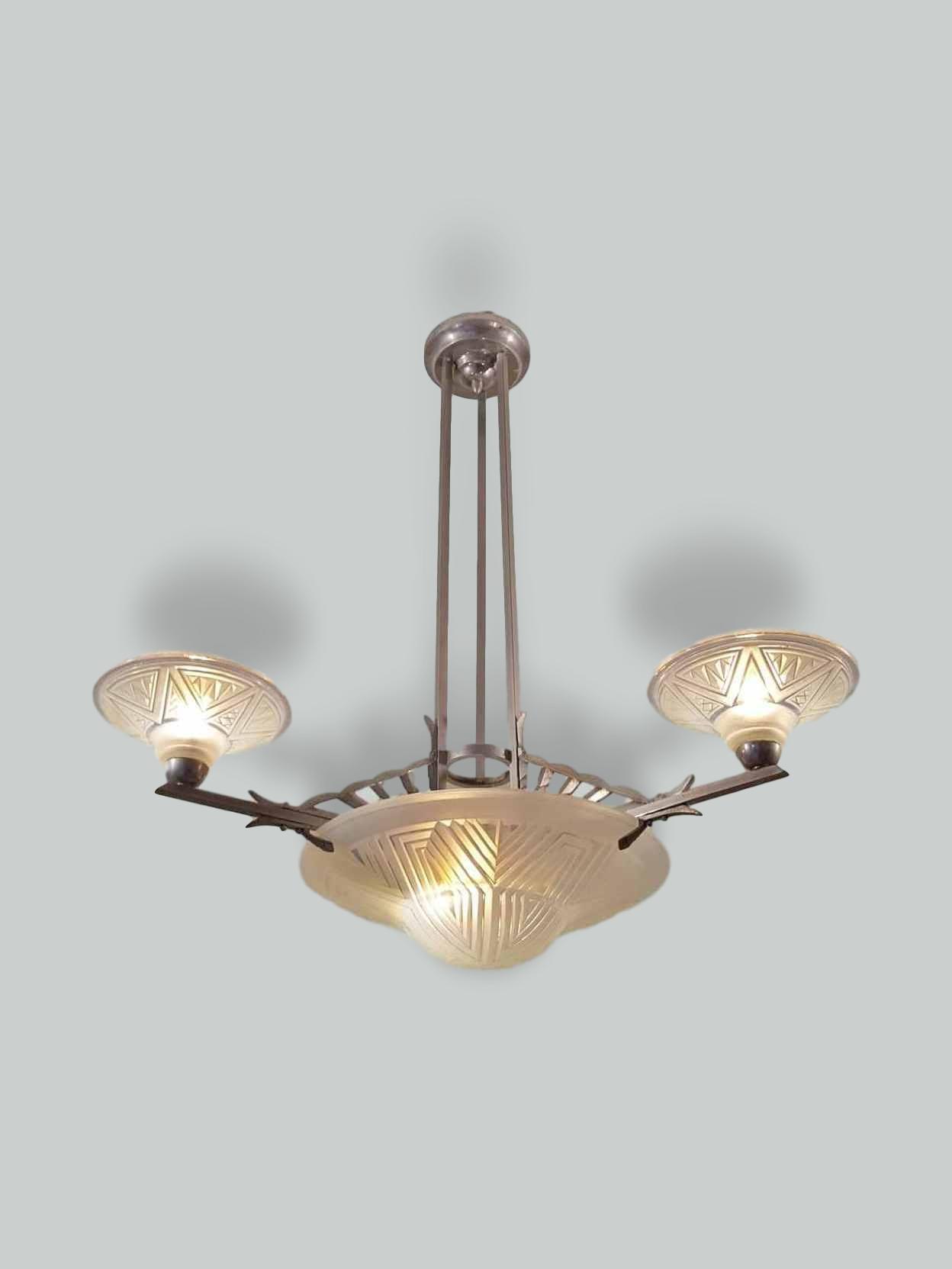 Pierre Maynadier, Paris | Opalescent-Glass Chandelier | France c.1925