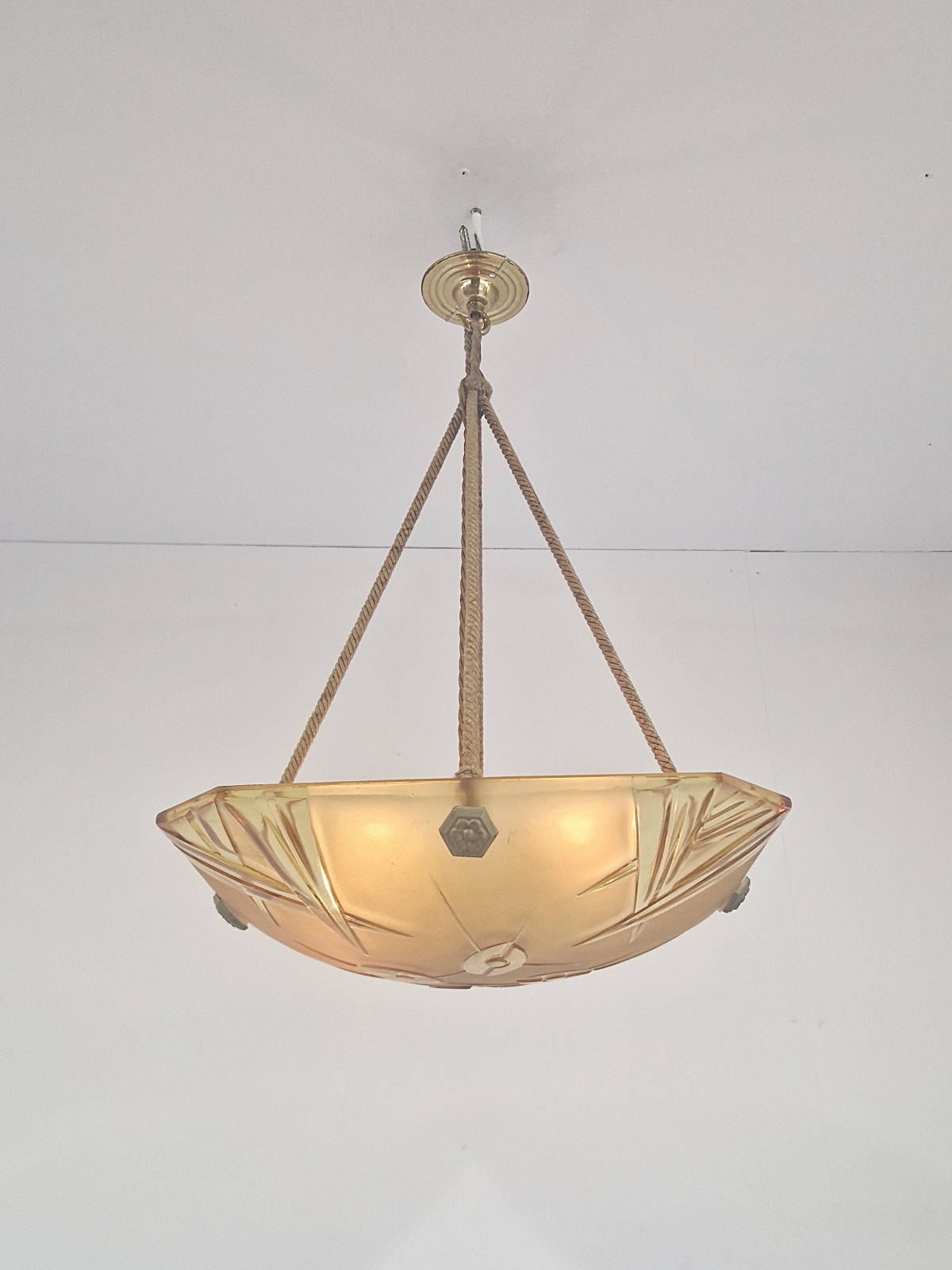 Verrerie D'art Degué | Amber Art Deco Plafonnier | France c.1930 | SOLD - Image 2