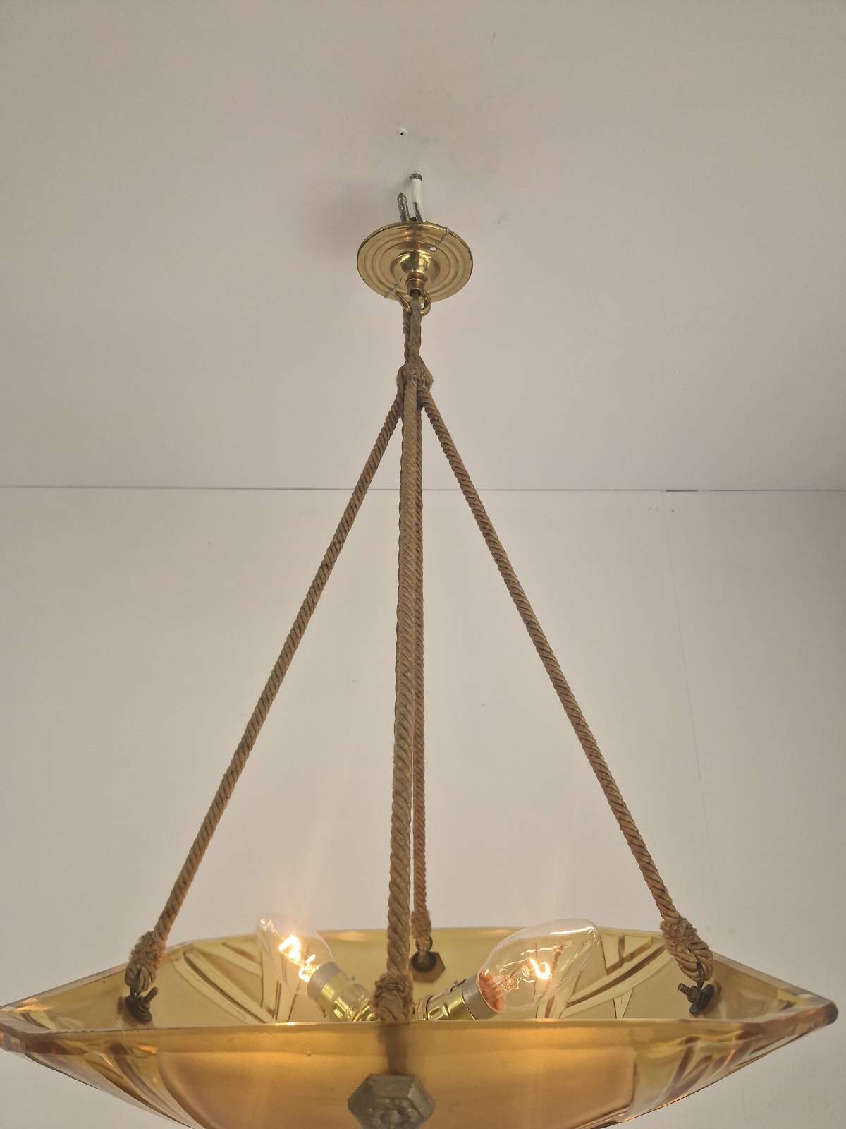 Verrerie D'art Degué | Amber Art Deco Plafonnier | France c.1930 | SOLD - Image 12