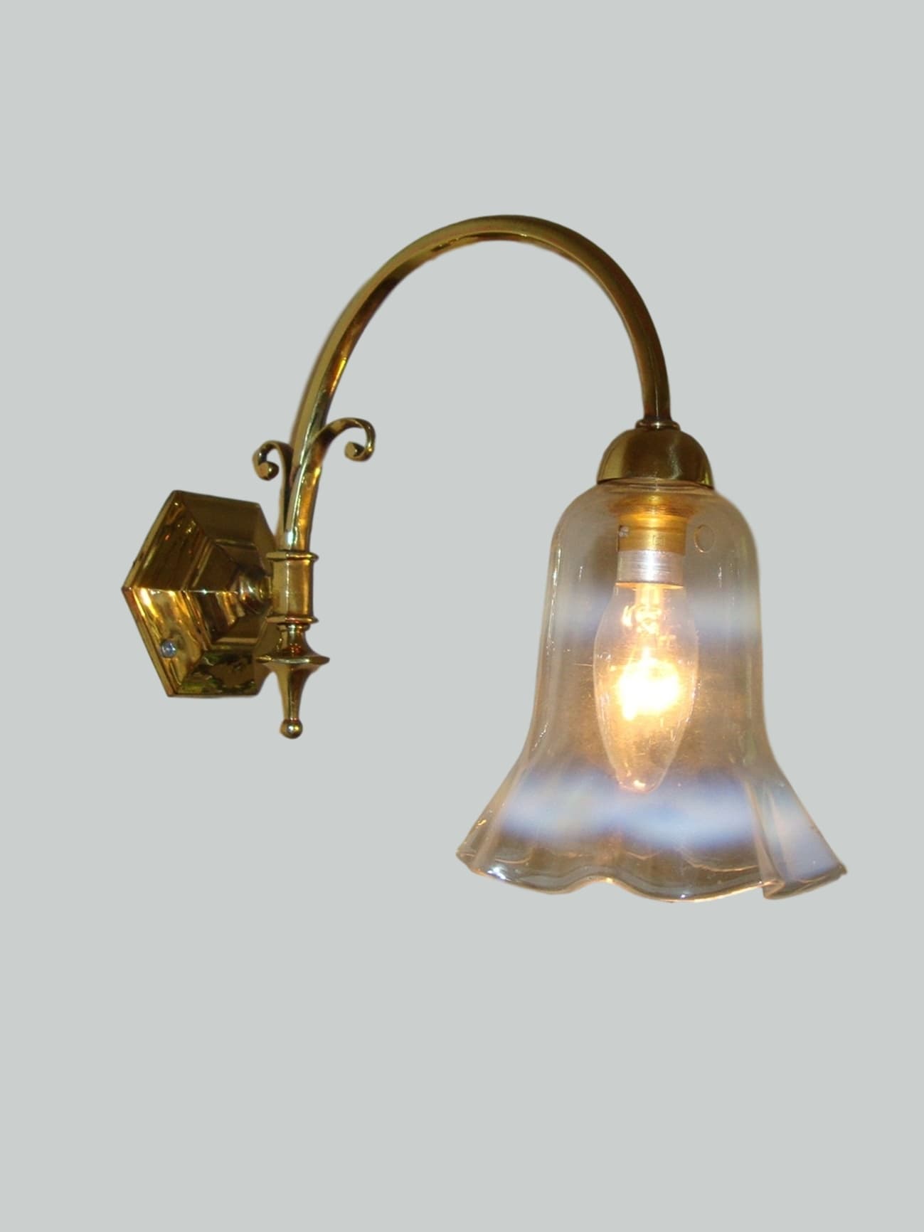 Unsigned | Edwardian Brass Wall Light | England c.1910 | SOLD