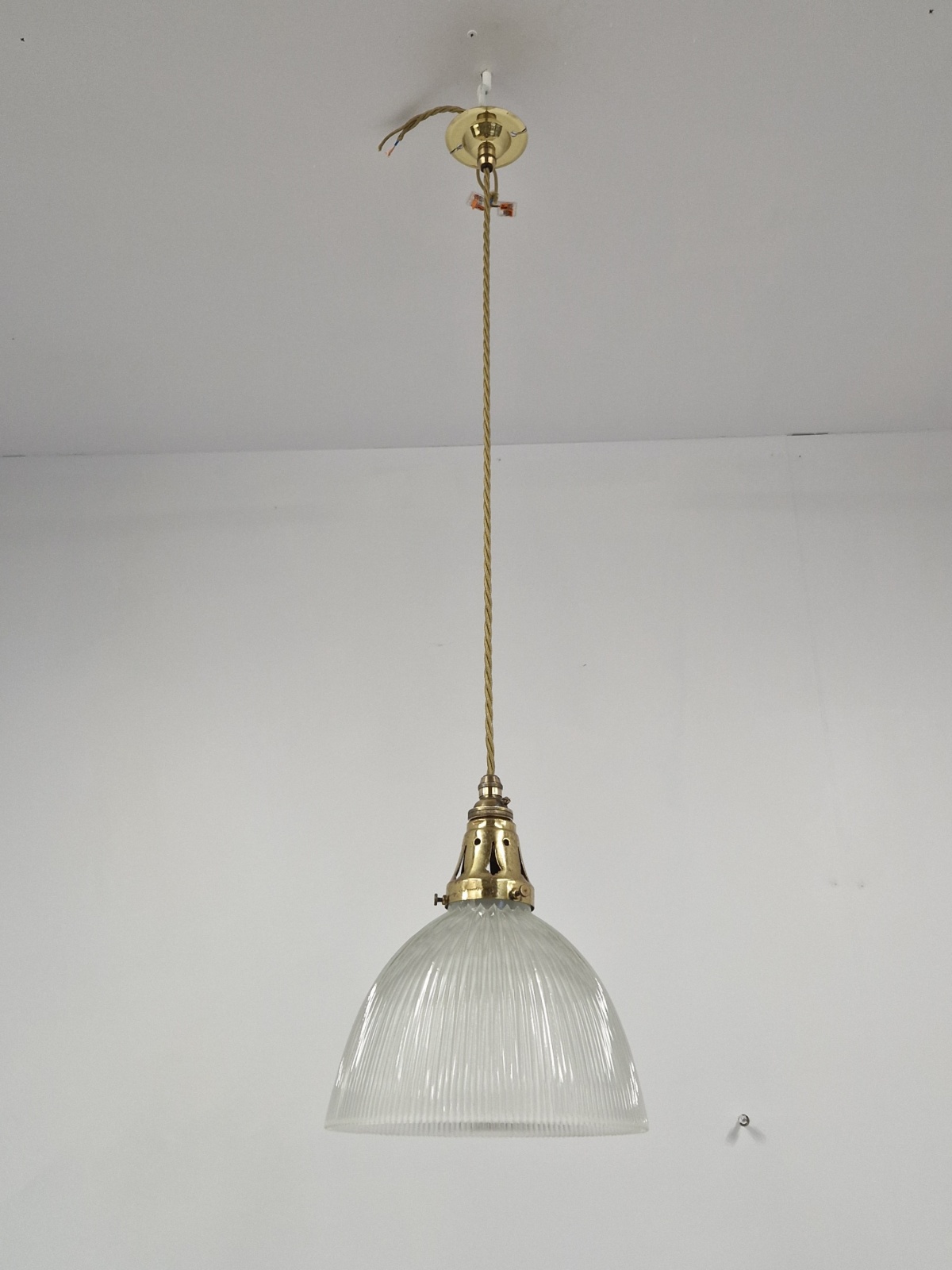 The Holophane Company | Collection of 8 Large "Stiletto" Prism Reflectors | Original Brass Gallery - Image 5