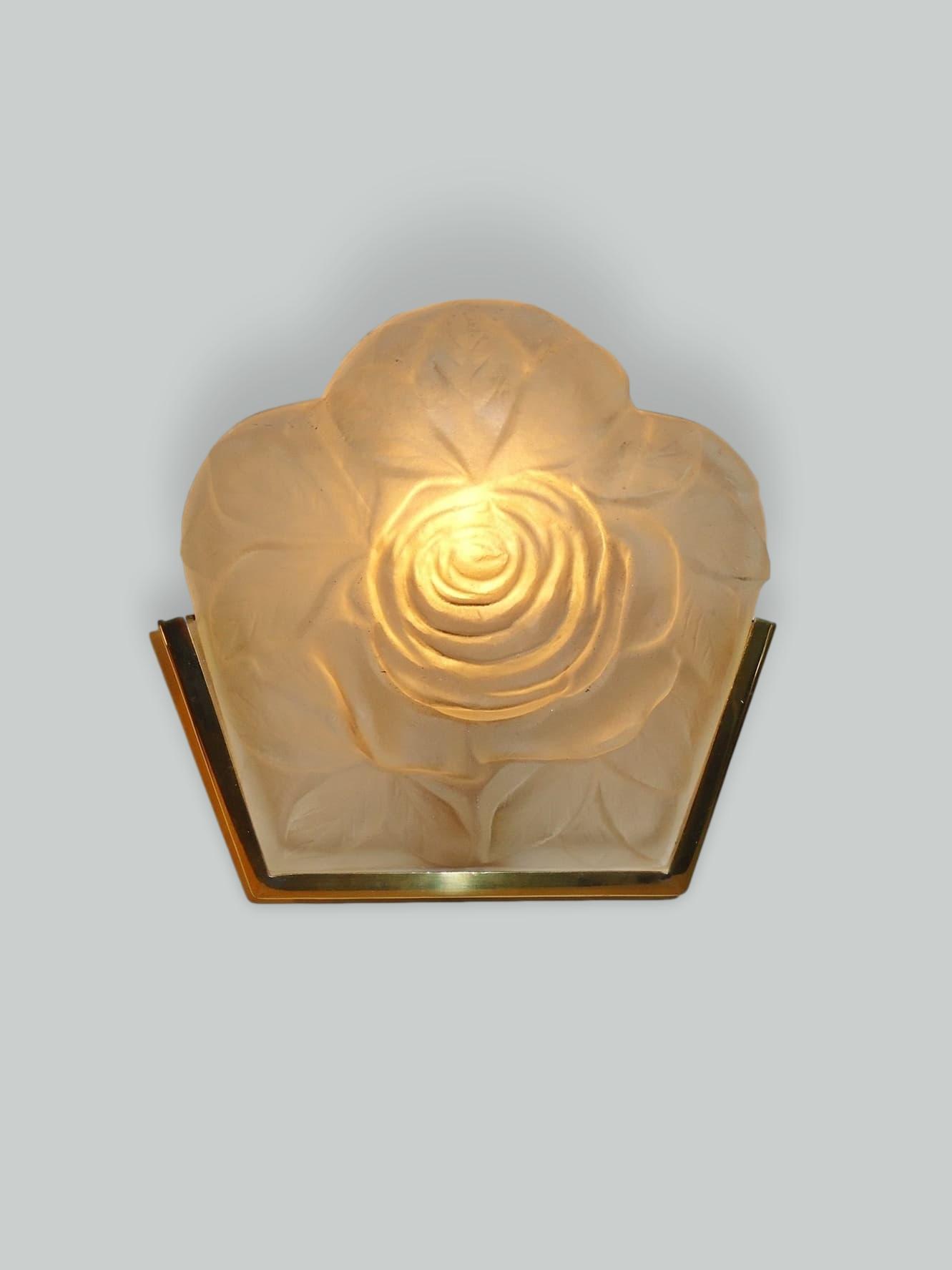 Verrerie D’art Degué | Collection of Small Art Deco Wall lights | France c.1925-35