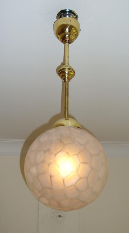 Style of Genet et Michon | Frosted-Glass Art Deco Ceiling Light | France c.1930 - Image 3