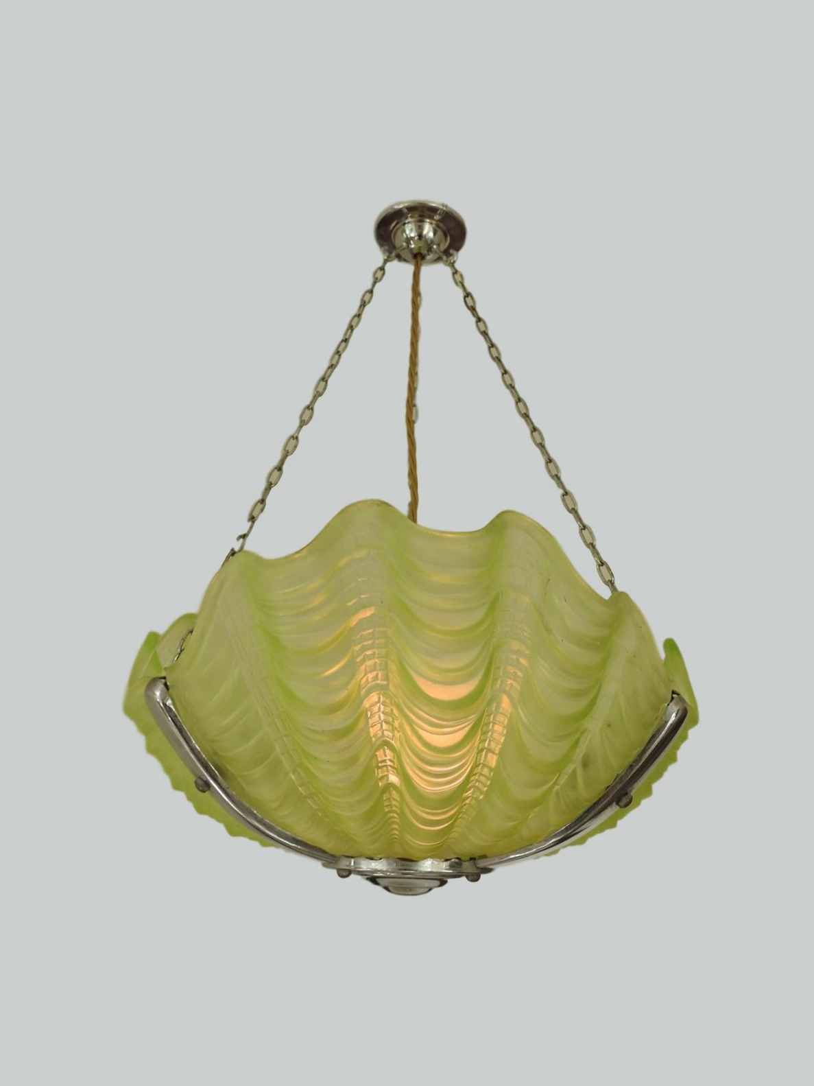 Unsigned | Art deco "Shell" Plafonnier | England c.1930 | SOLD