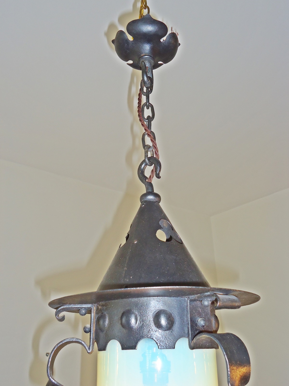 Unsigned | Wrought-Iron Arts & Crafts Lantern | England c.1900 - Image 5