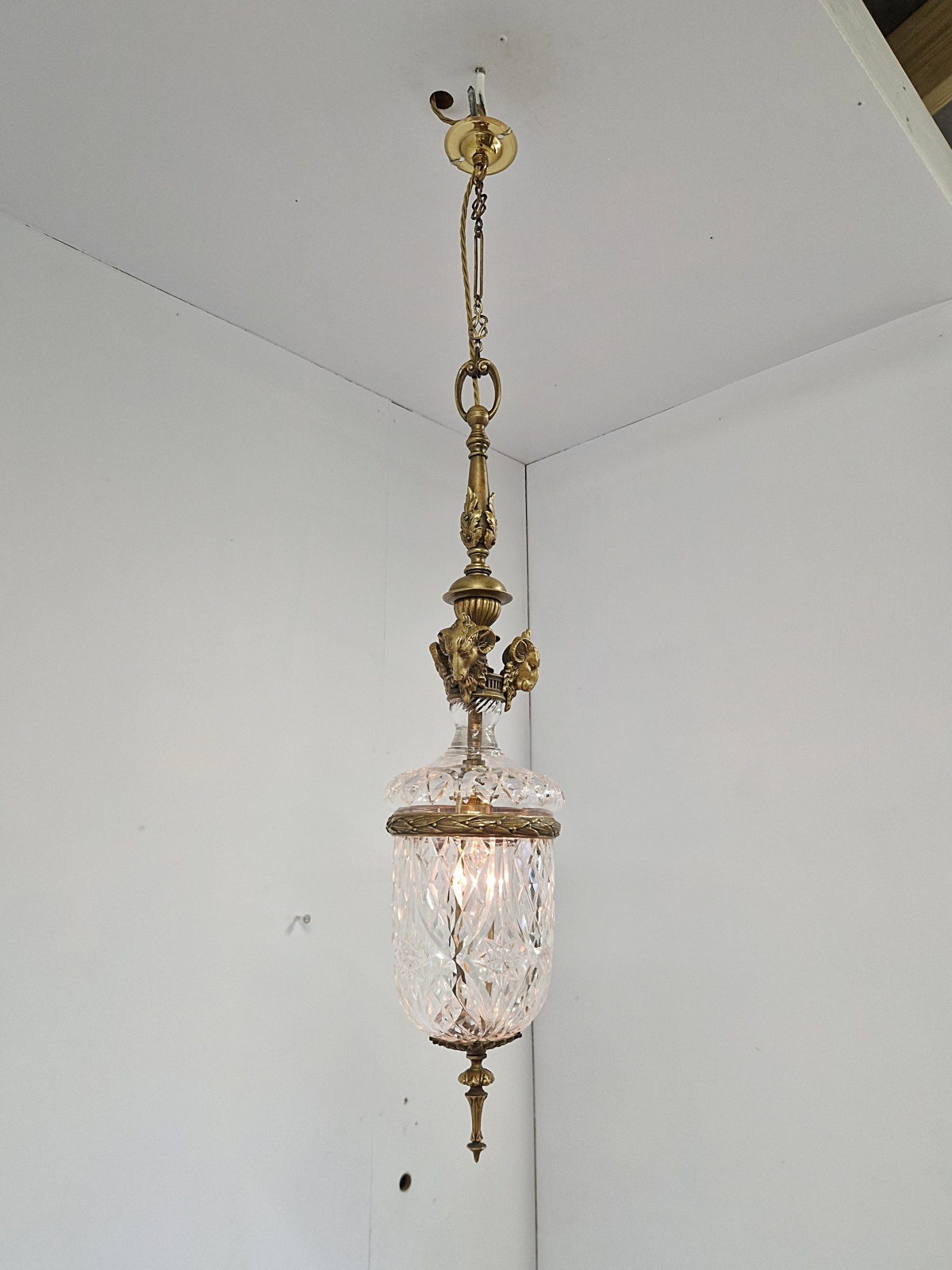 F & C Osler, Birmingham | Neo-Classical Cut-Glass Lantern | England c.1910 | SOLD - Image 4