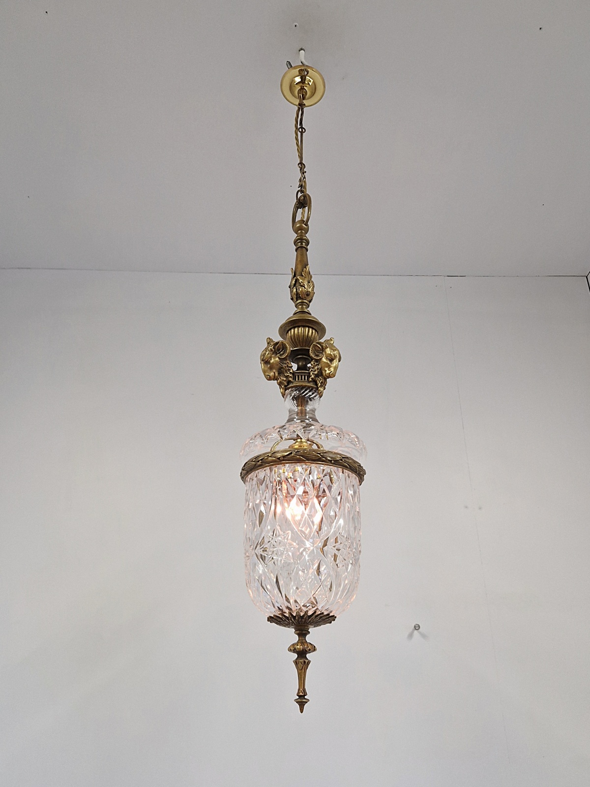 F & C Osler, Birmingham | Neo-Classical Cut-Glass Lantern | England c.1910 | SOLD - Image 6