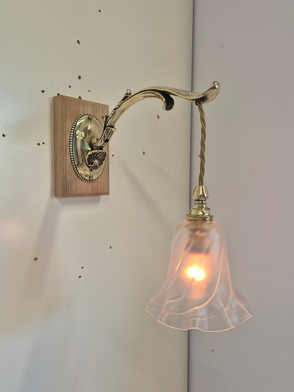 Unsigned | Small Edwardian Wall Light | England c.1905 - Image 2
