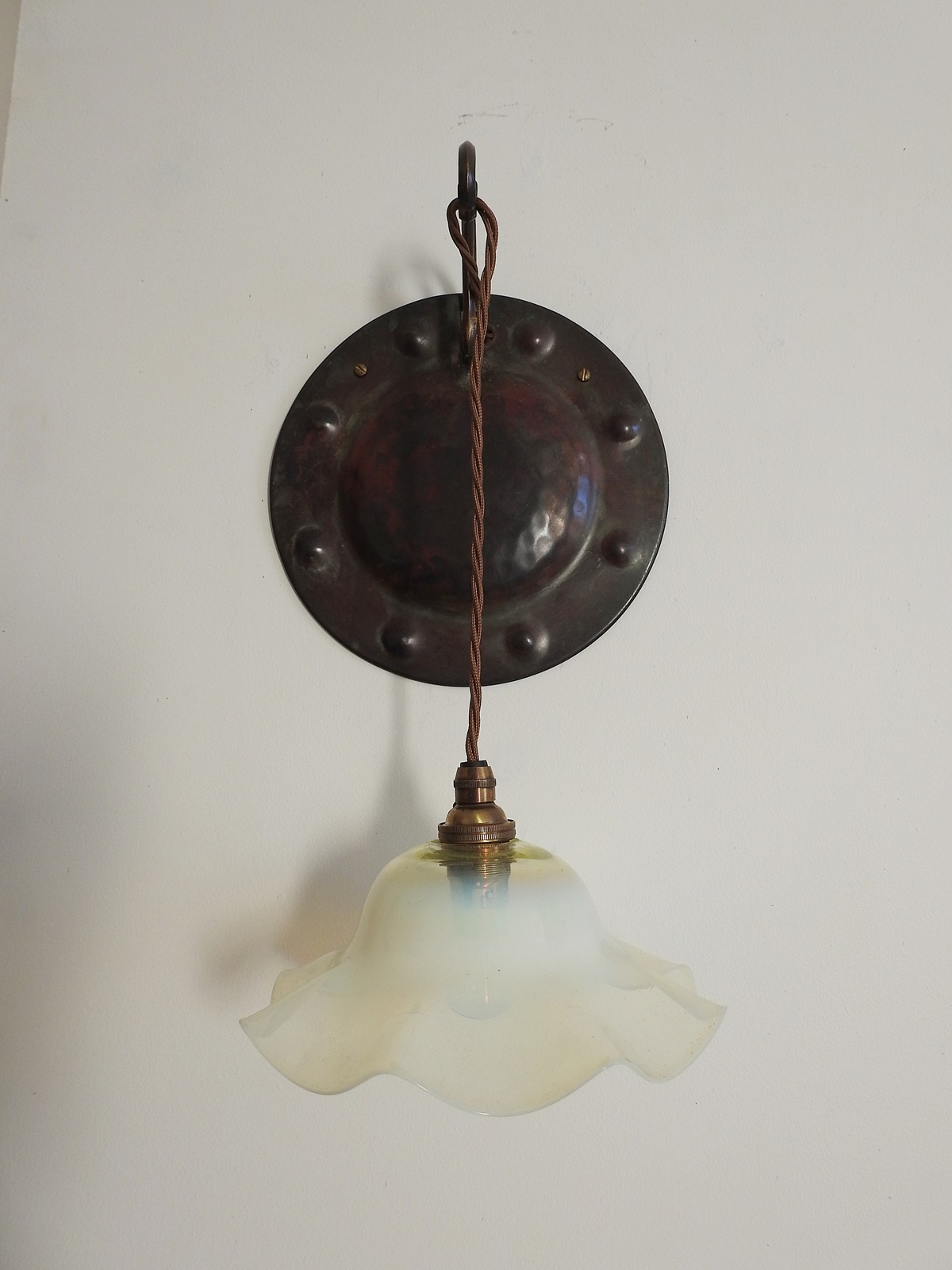 Style of Jesson Birkett & Co (Faulkner Bronze co.) | 4 Arts & Crafts Wall Lights | England c.1900 | SOLD - Image 3