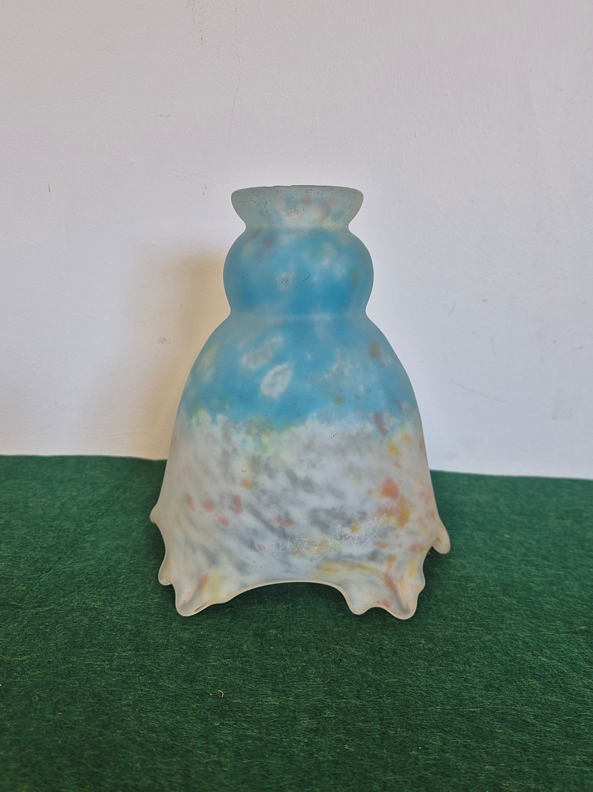 Daum Frères, Nancy | 1 Blue Pate-de-verre Lampshde | France c.1920-30