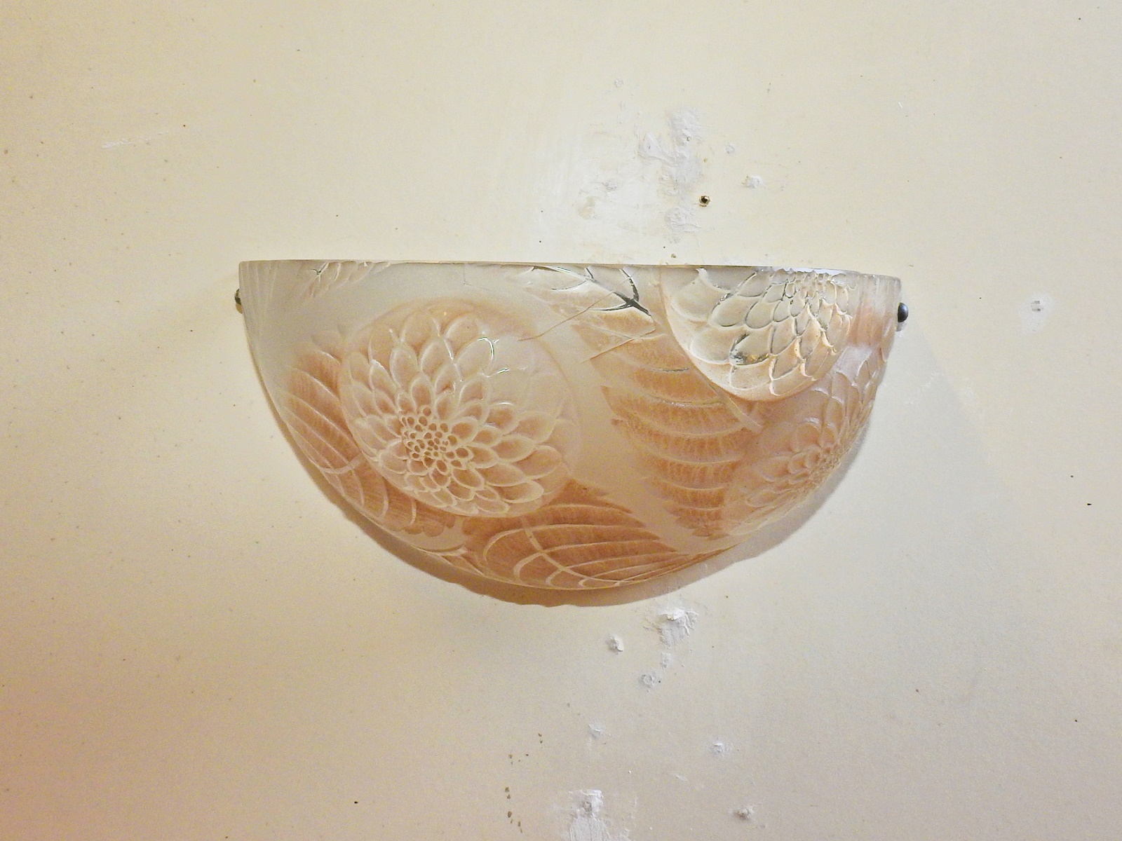 René Lalique | "Dahlia" Wall Light | France c.1930 | SOLD - Image 4