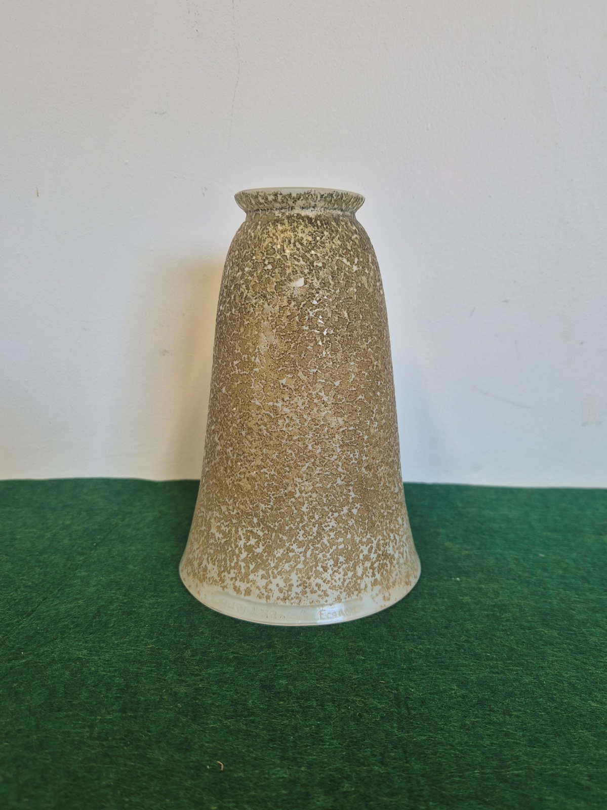 Daum Frères, Nancy | 4 Bark Textured Lampshades | France c.1920-30