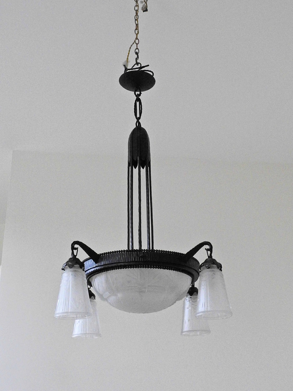 Marcel Vasseur & Muller Frères | Art Deco Wrought-iron Chandelier | France c.1930 | SOLD - Image 2