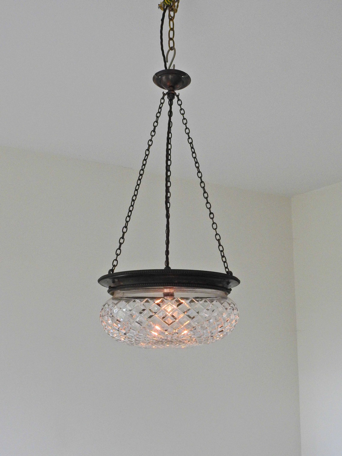 Unsigned | 2 Edwardian Cut-Glass Plafonniers | England c.1905 | SOLD - Image 2