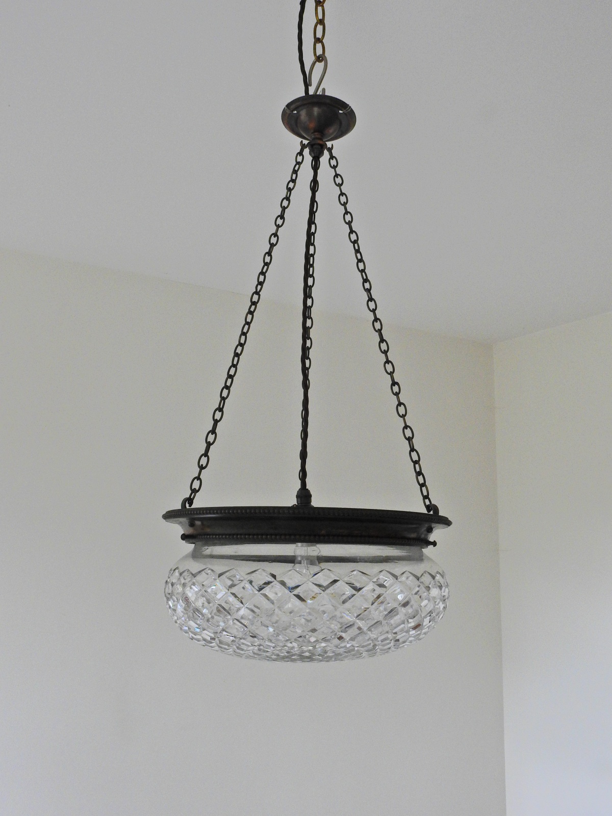 Unsigned | 2 Edwardian Cut-Glass Plafonniers | England c.1905 | SOLD - Image 3